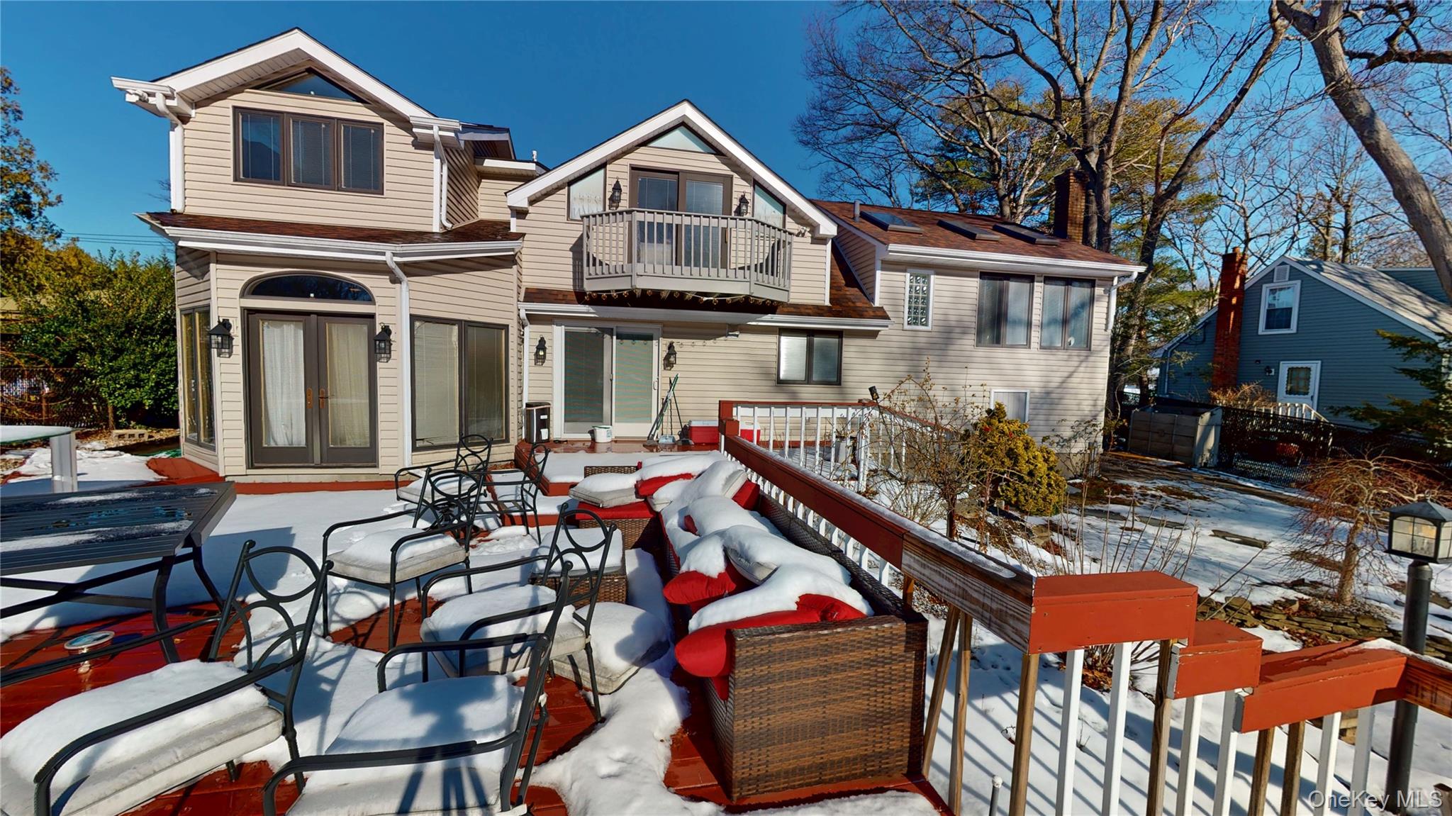 #12 photo, 16 Wildwood Lane, Smithtown , NY 11787