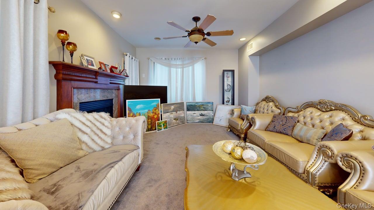 #9 photo, 16 Wildwood Lane, Smithtown , NY 11787