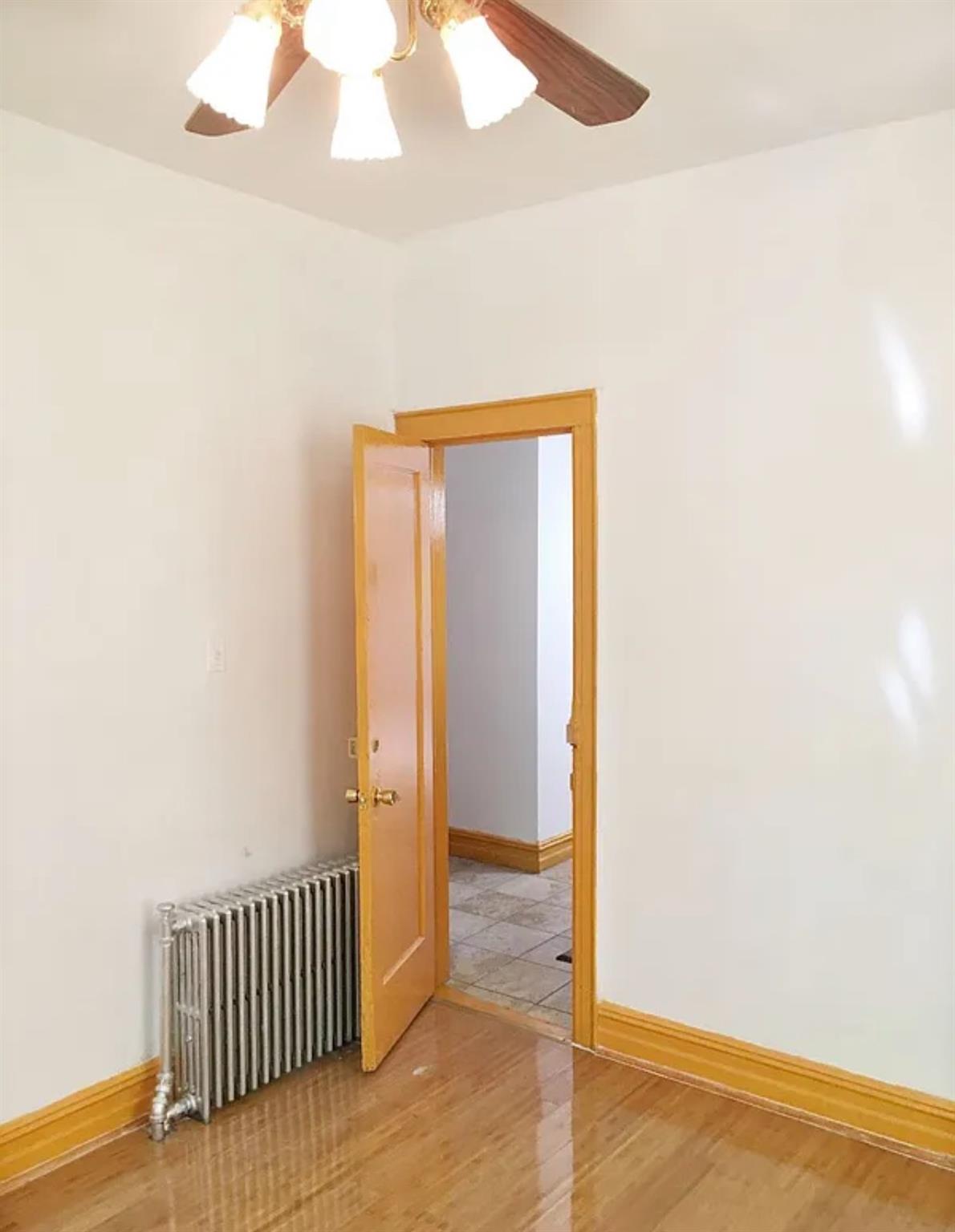 #11 photo, 666 Onderdonk Avenue, クイーンズ区 Flushing , NY 11385