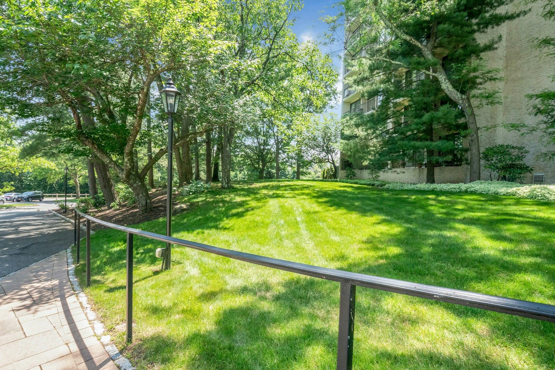 #12 photo, 150 Overlook Avenue, Peekskill , NY 10566