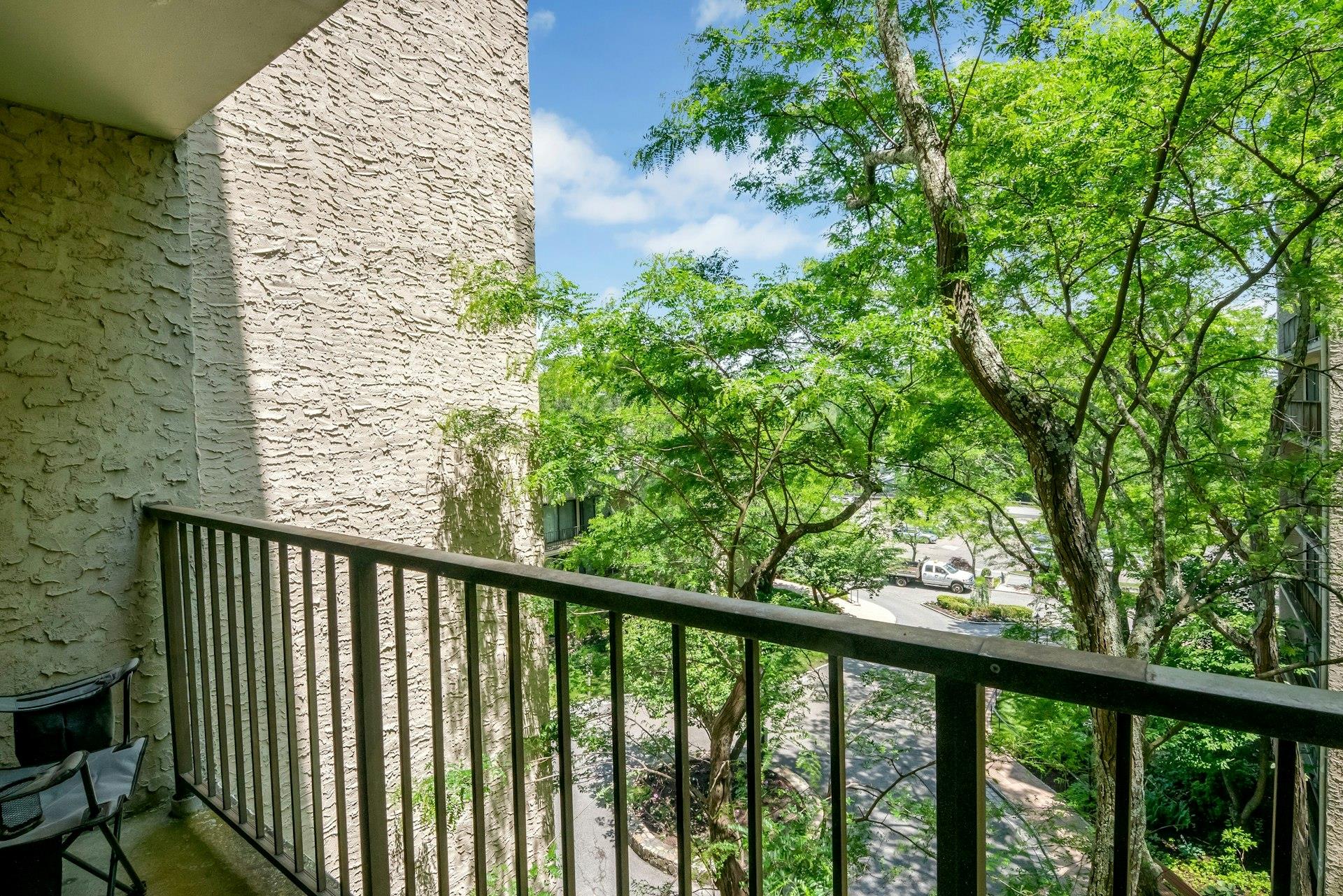 #4 photo, 150 Overlook Avenue, Peekskill , NY 10566