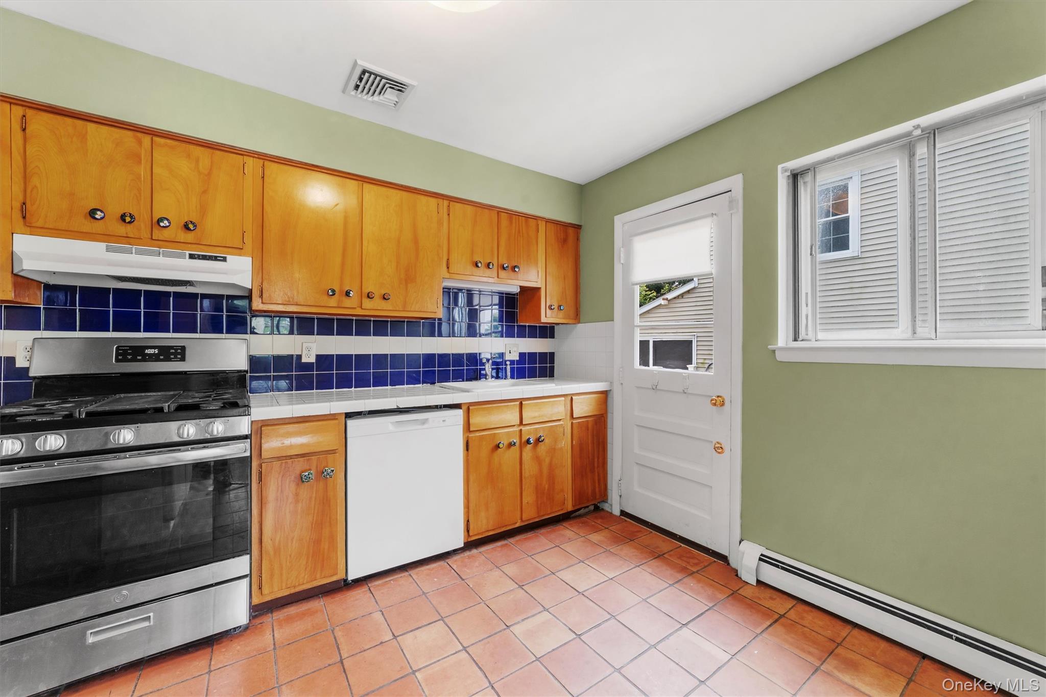 #12 photo, 102 Maple Street, Croton-on-Hudson , NY 10520