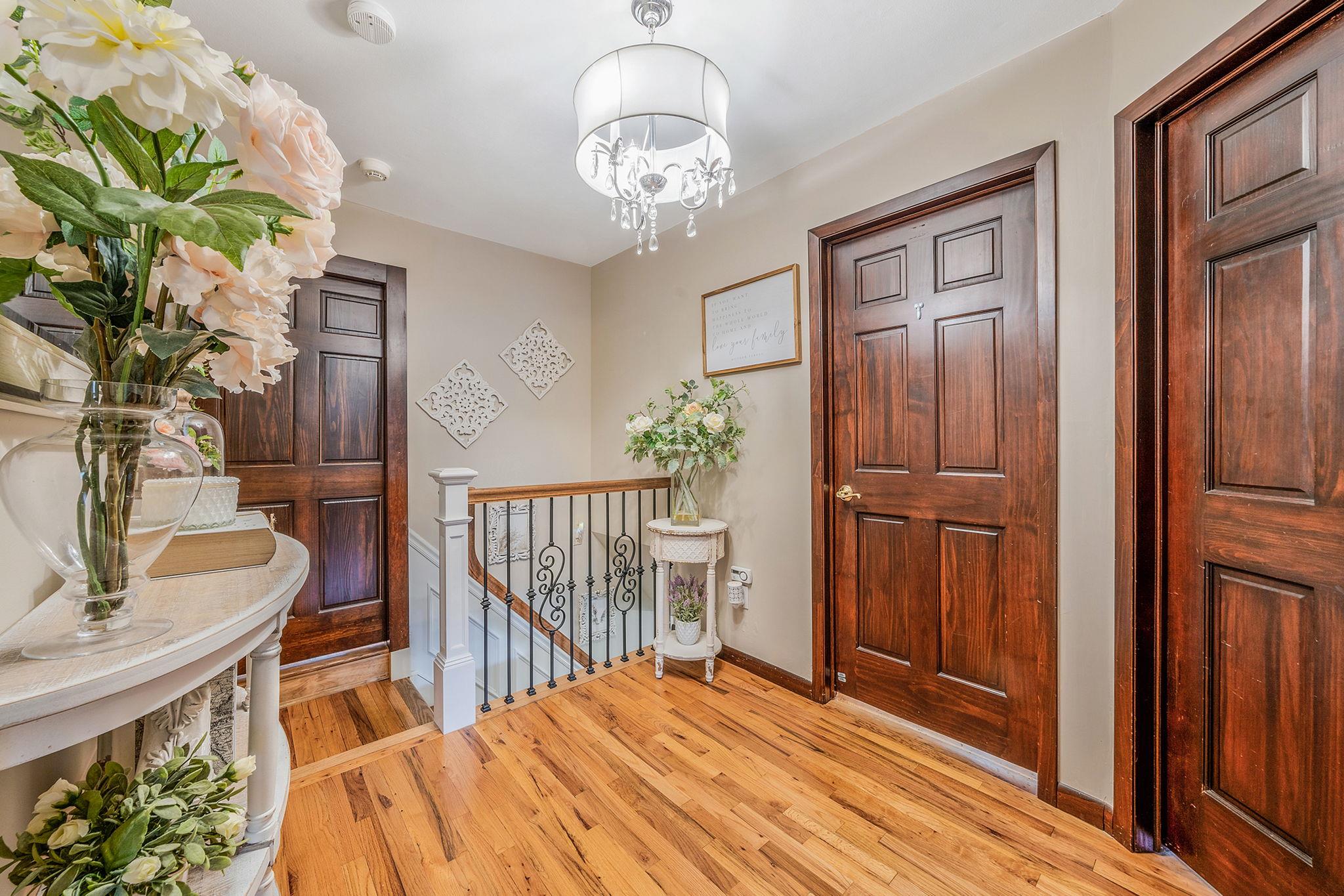 #19 photo, 6 Pine Street, Lake Grove , NY 11755