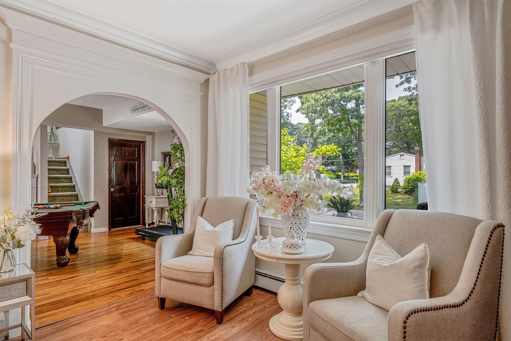 #7 photo, 6 Pine Street, Lake Grove , NY 11755