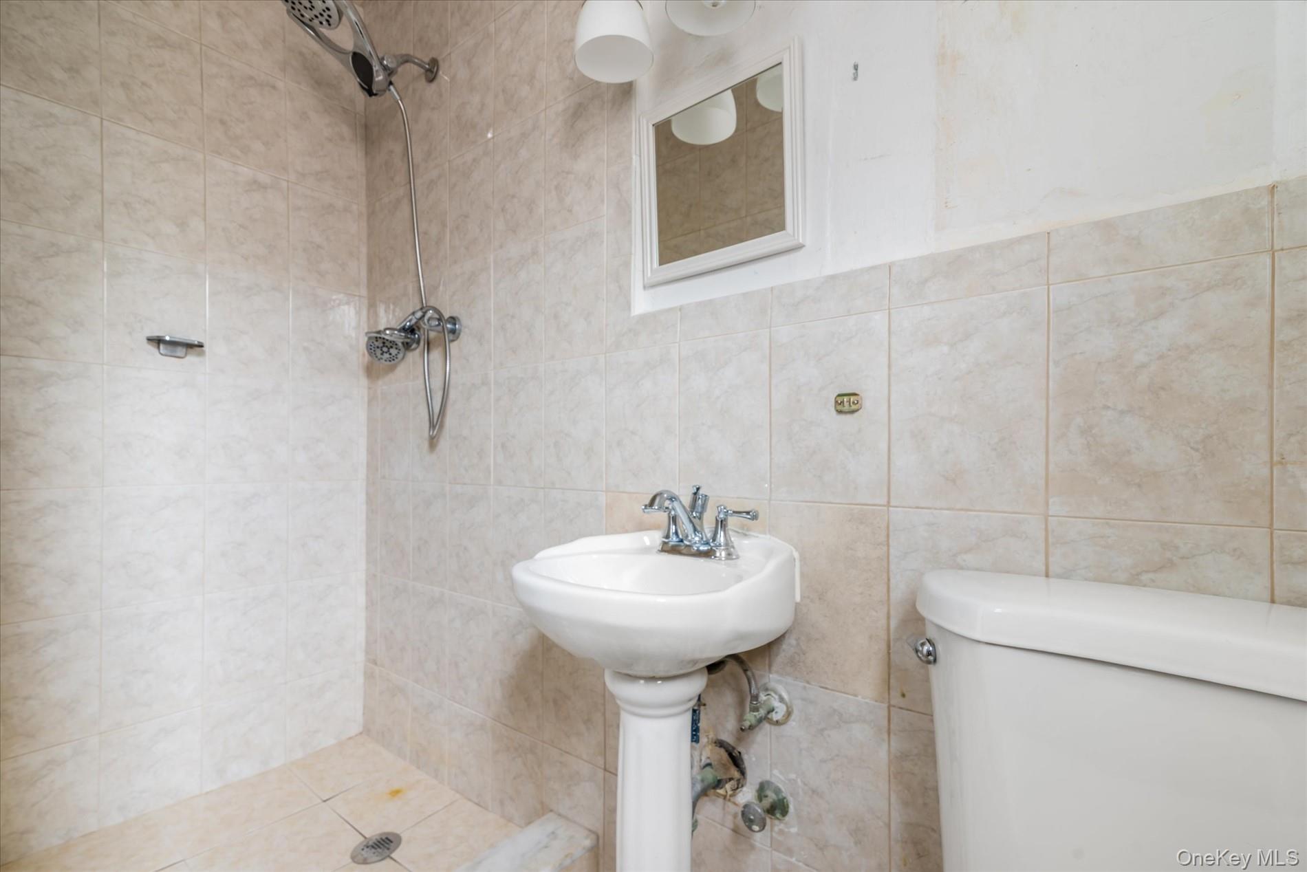 #11 photo, 81-29 156Th Avenue, Howard Beach , NY 11414