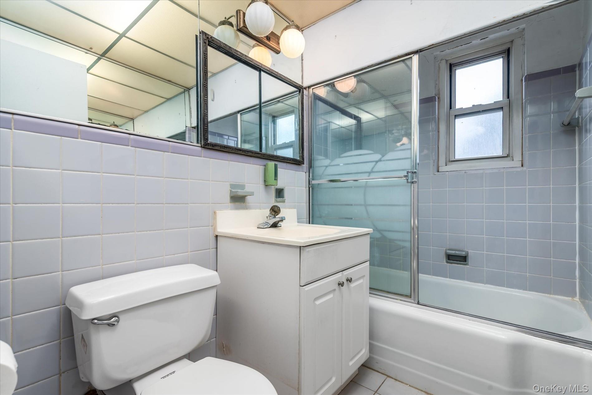 #13 photo, 81-29 156Th Avenue, Howard Beach , NY 11414