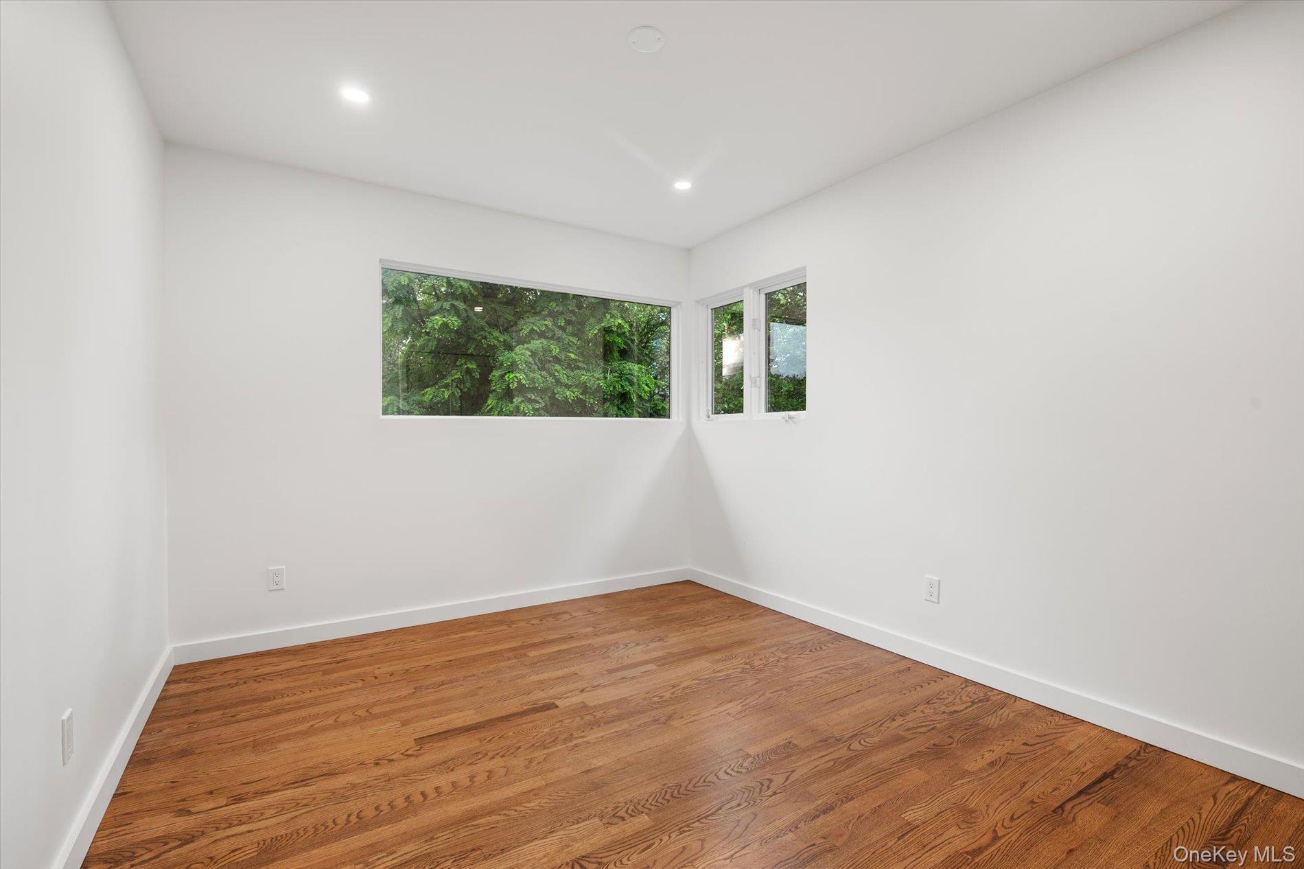 #18 photo, 8 Junard Drive, ナッソー郡 Roslyn , NY 11576