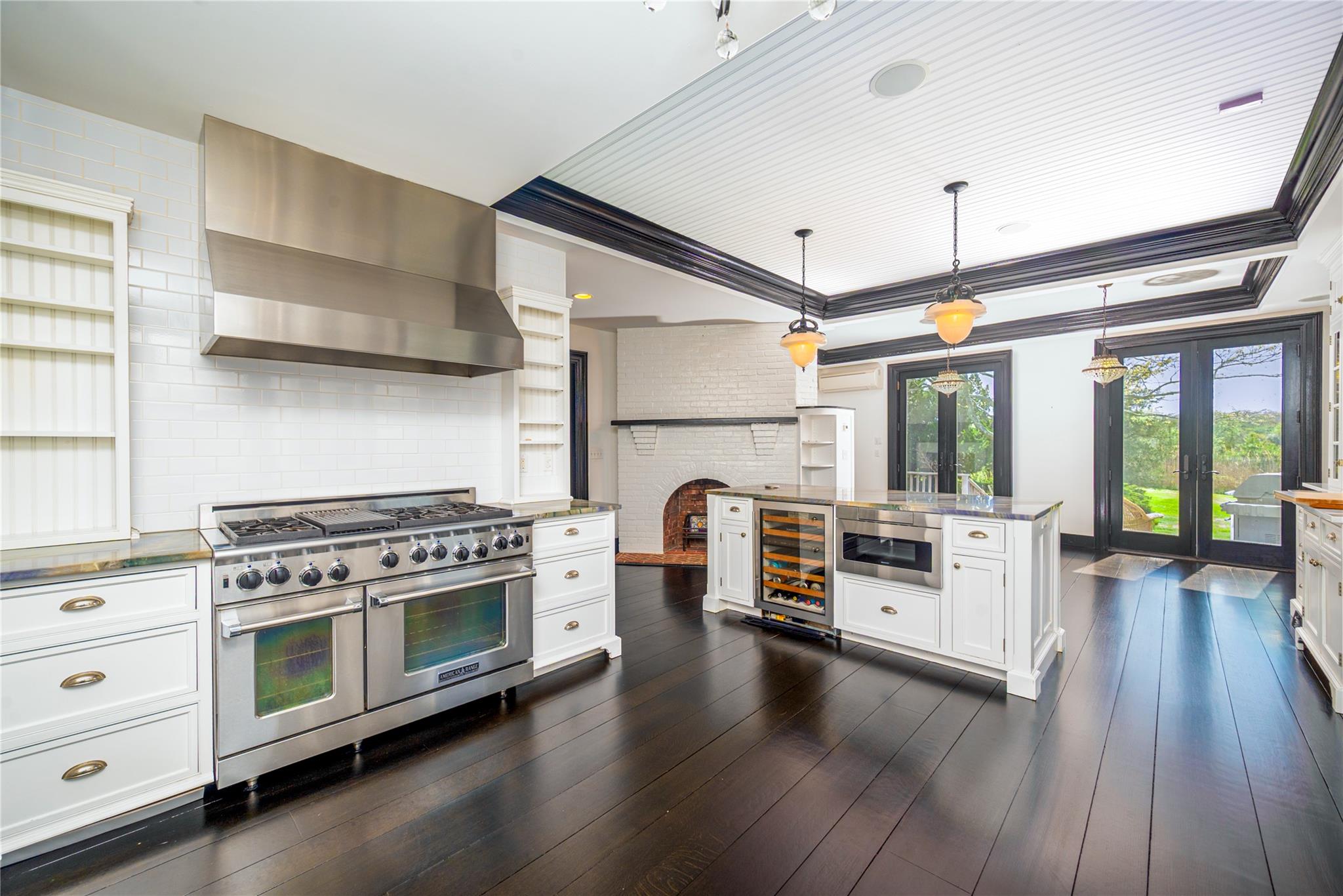 #13 photo, 150 Senix Avenue, サフォーク郡 Center Moriches , NY 11934