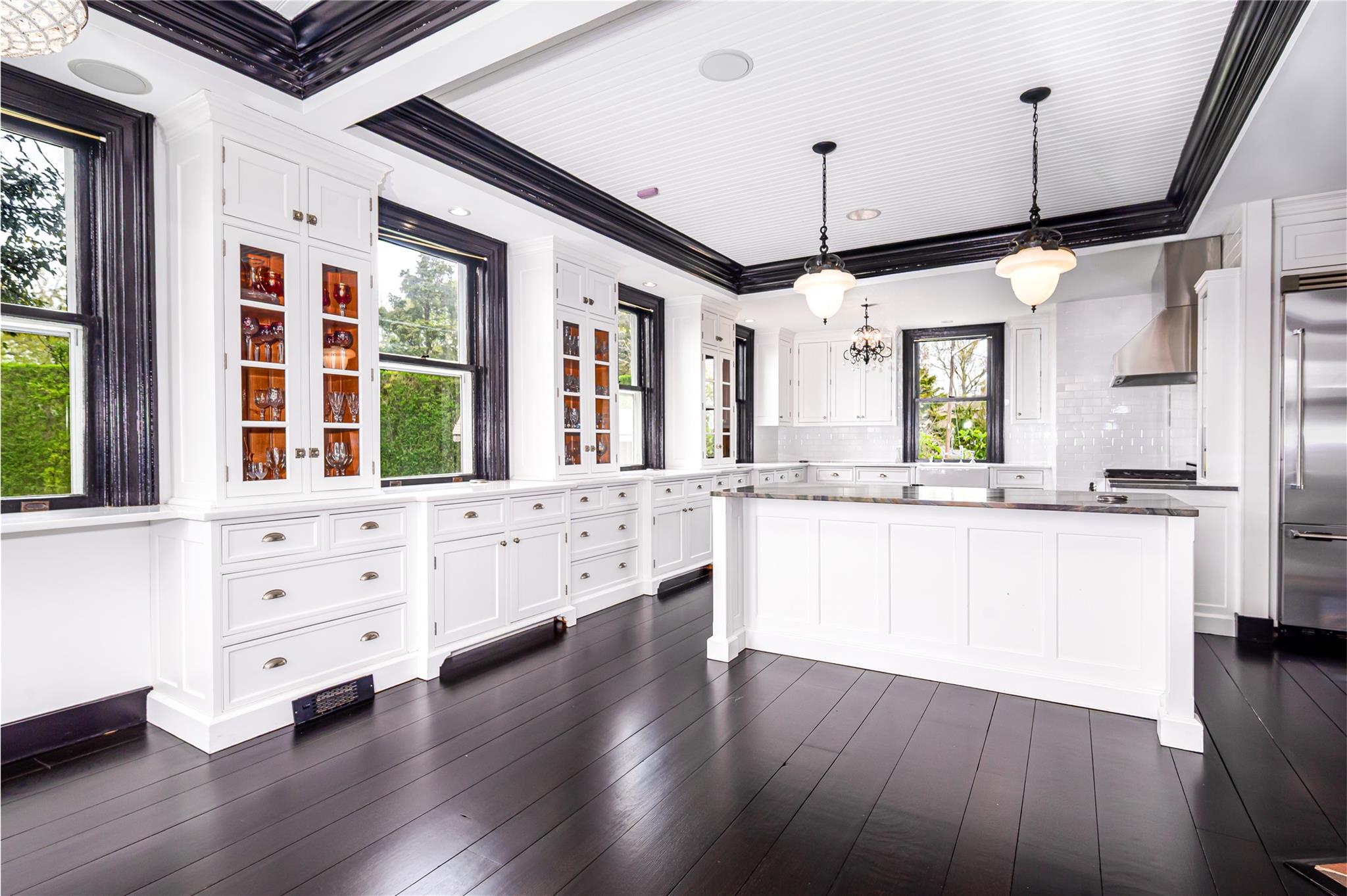 #14 photo, 150 Senix Avenue, サフォーク郡 Center Moriches , NY 11934