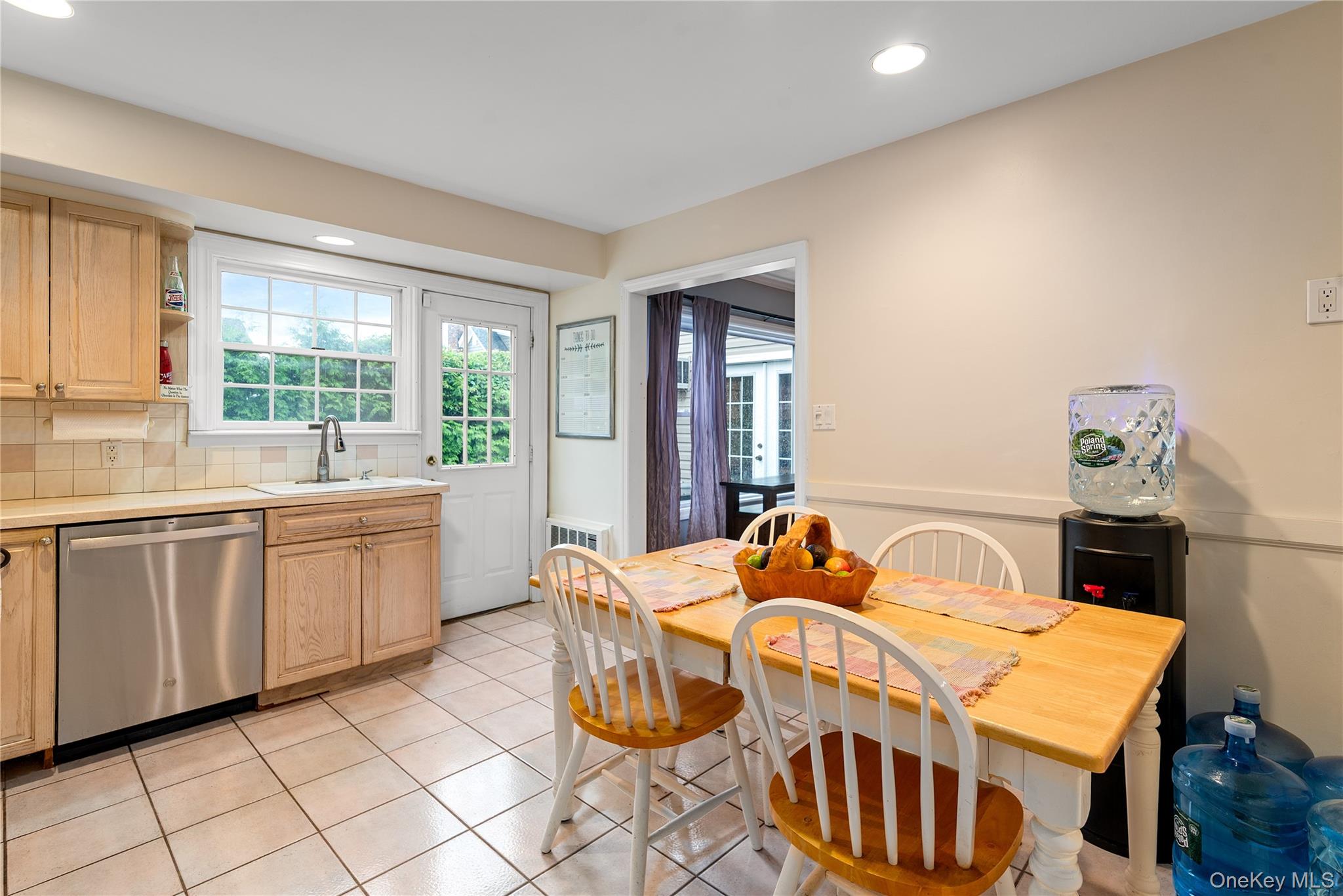 #17 photo, 10 Cail Drive, ナッソー郡 East Rockaway , NY 11518