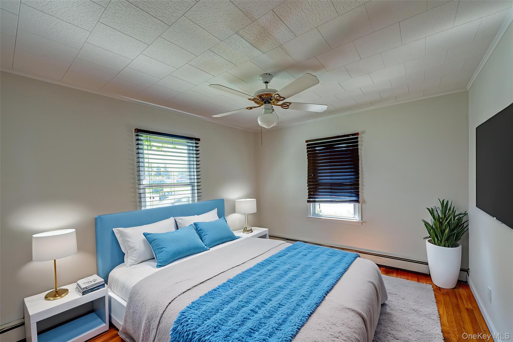 #11 photo, 926 9th Street, サフォーク郡 West Babylon , NY 11704