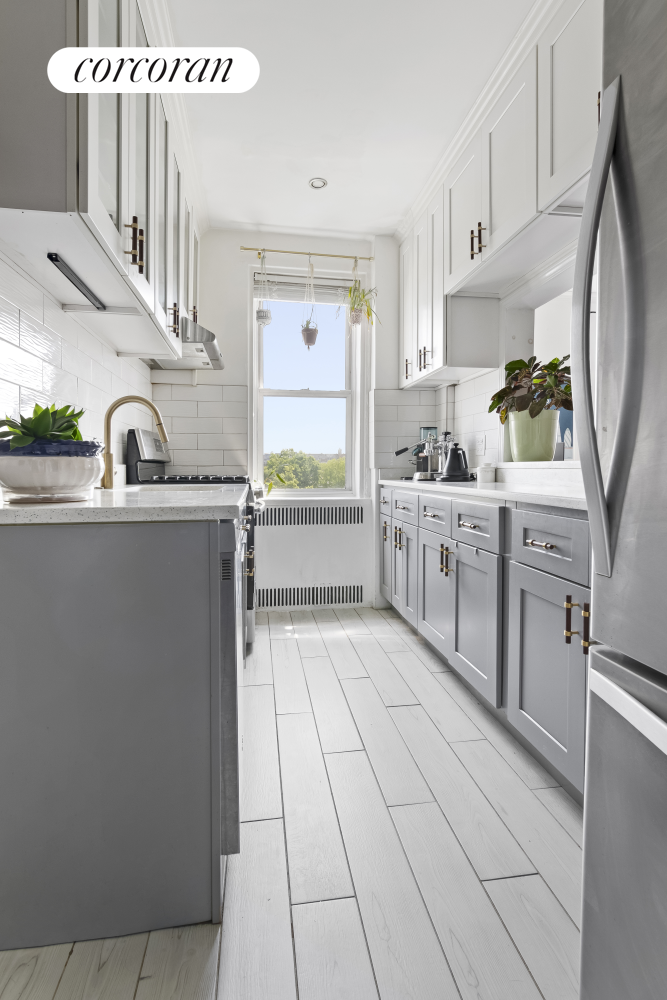 #4 photo, 140 E 2ND Street, ブルックリン区 Windsor Terrace , NY 11218