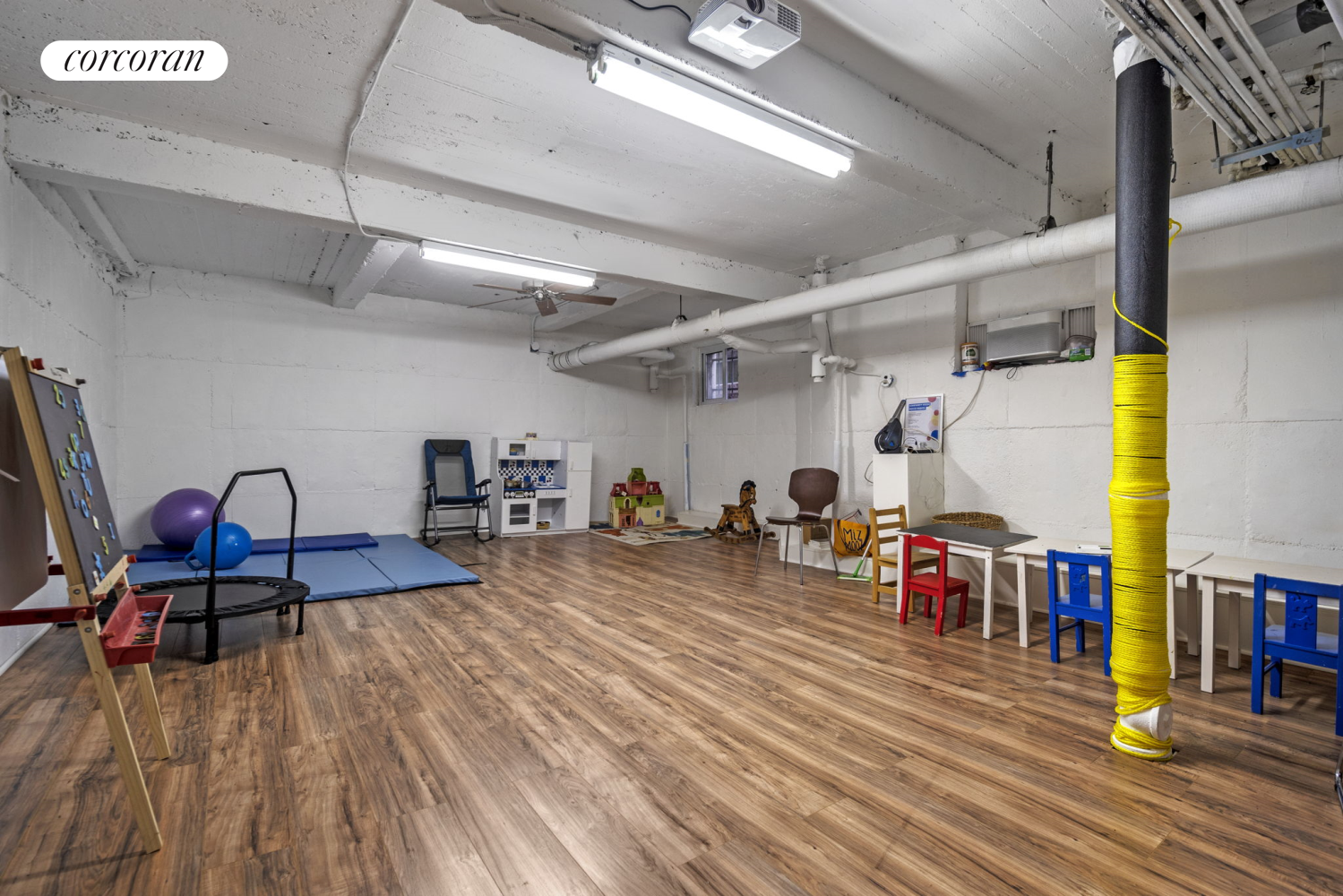 #7 photo, 140 E 2ND Street, ブルックリン区 Windsor Terrace , NY 11218