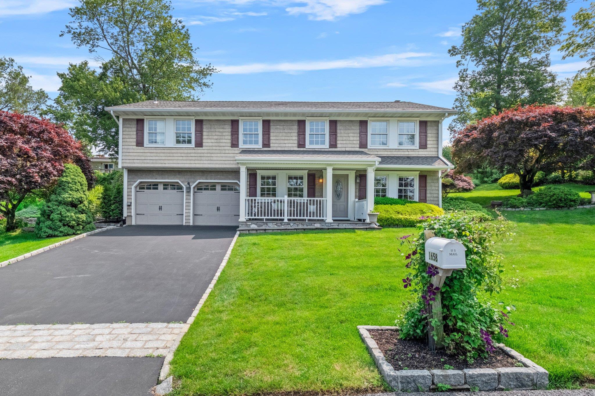 #1 photo, 1658 Summit Street, 紐約州 Yorktown Heights , NY 10598