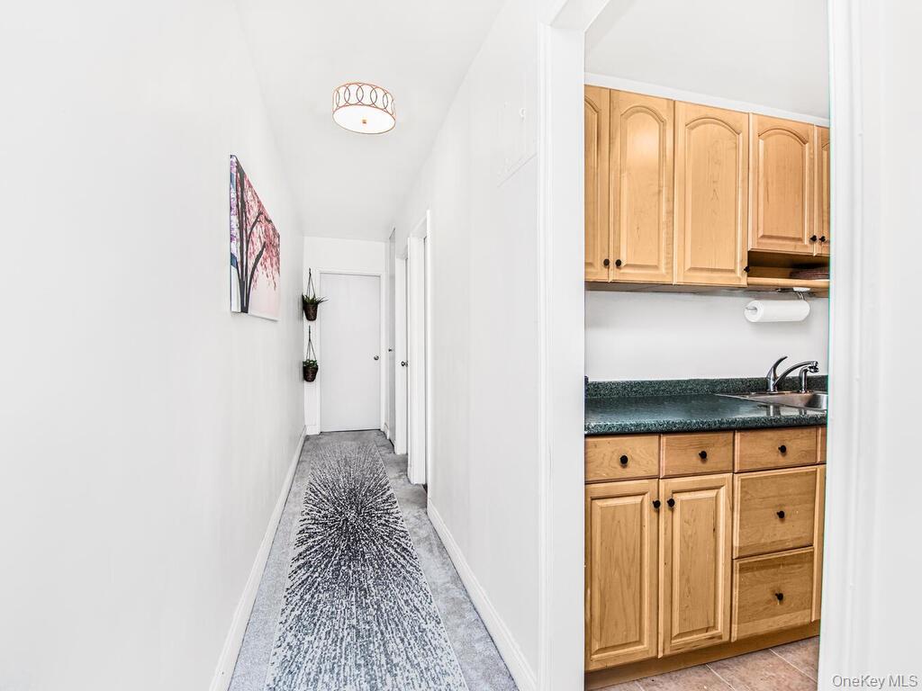 #17 photo, 505 Central Avenue, White Plains , NY 10606