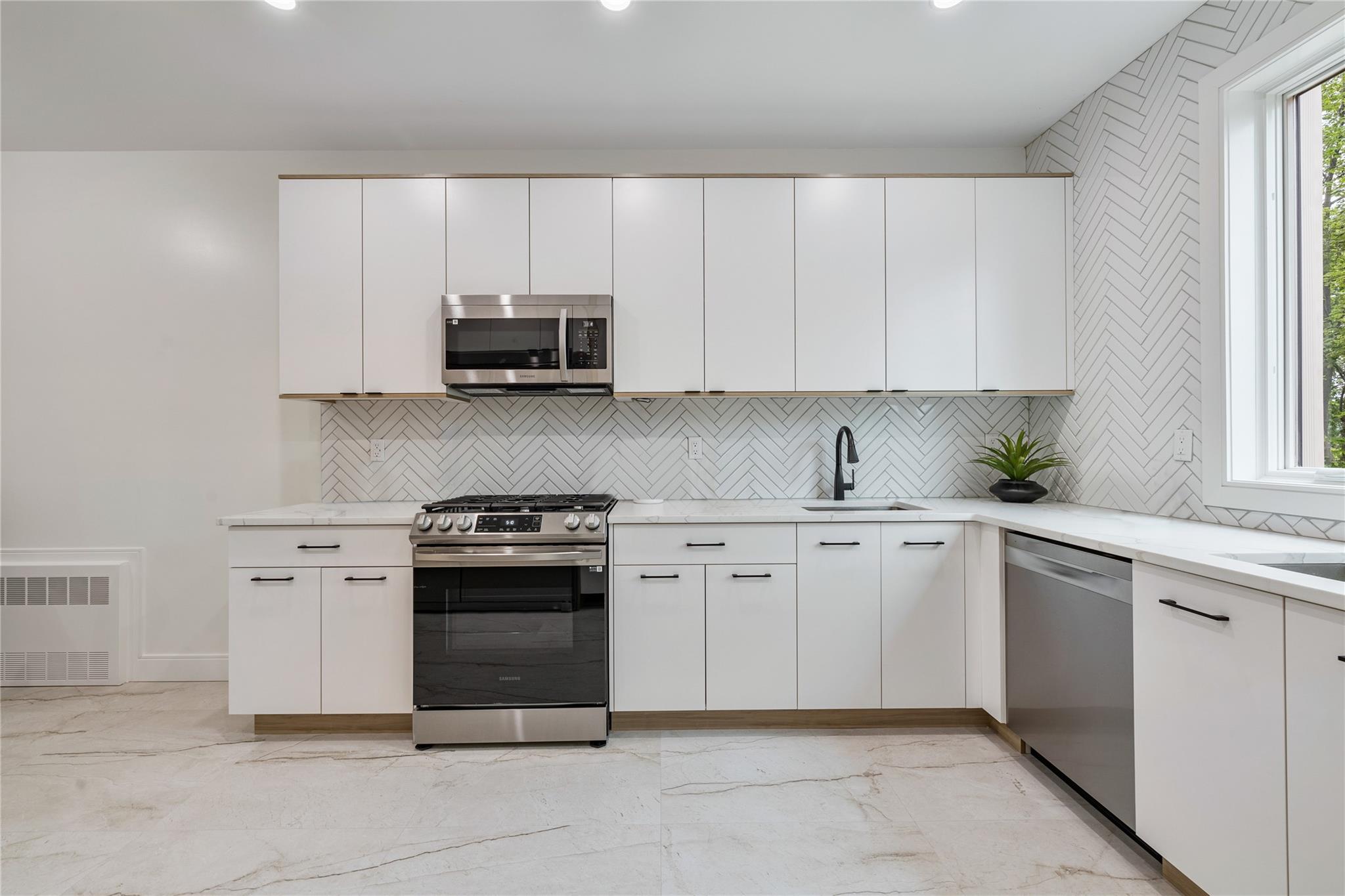 #17 photo, 17 Union Road, Spring Valley , NY 10977