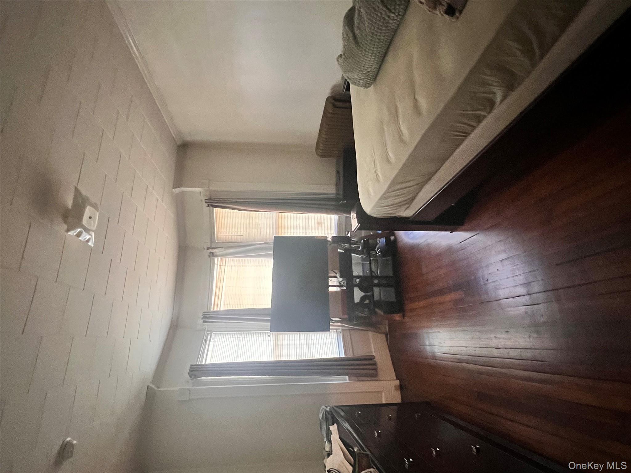 #8 photo, 13 Hooker Avenue, Poughkeepsie , NY 12601