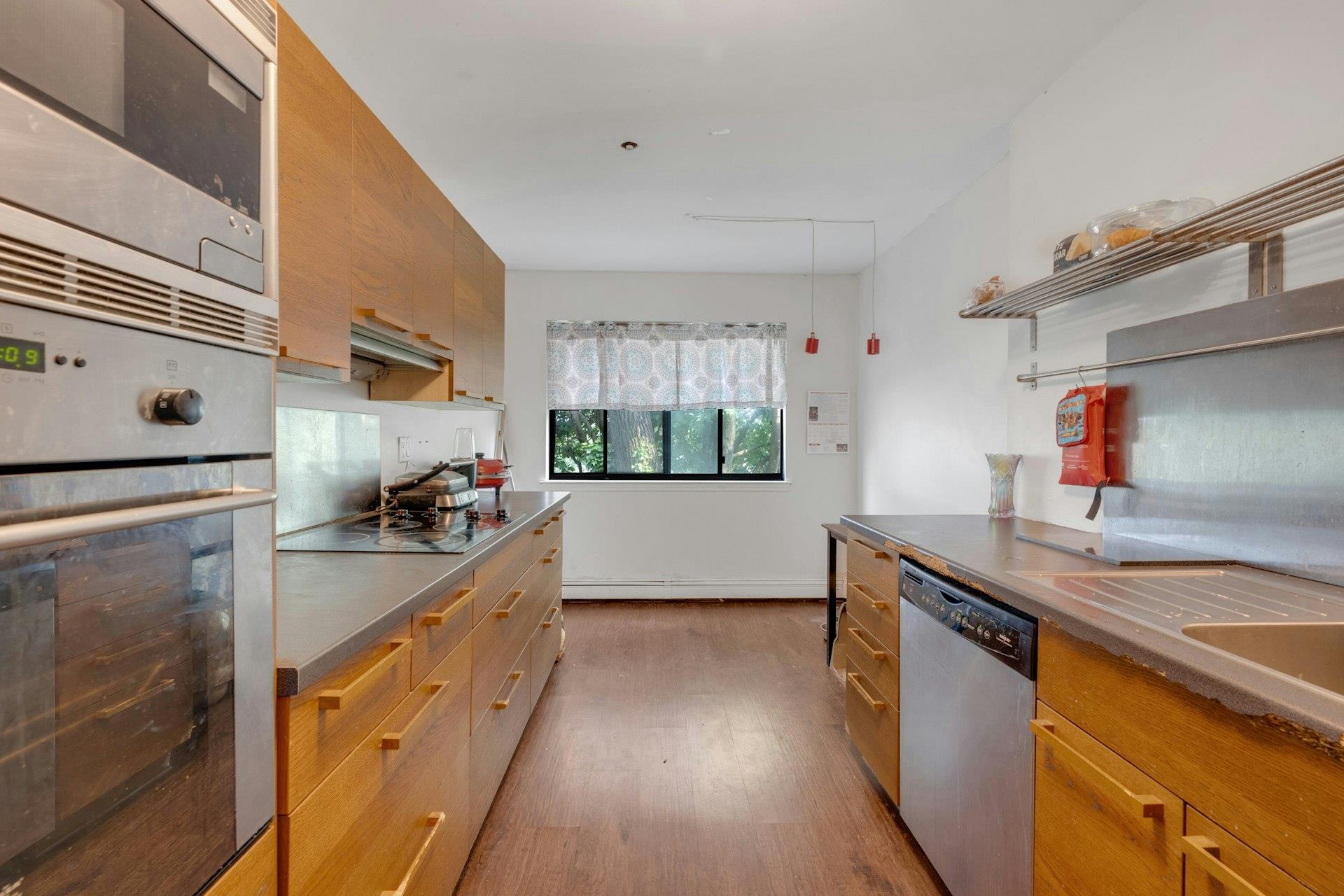 #12 photo, 50 Dekalb Avenue, White Plains , NY 10605