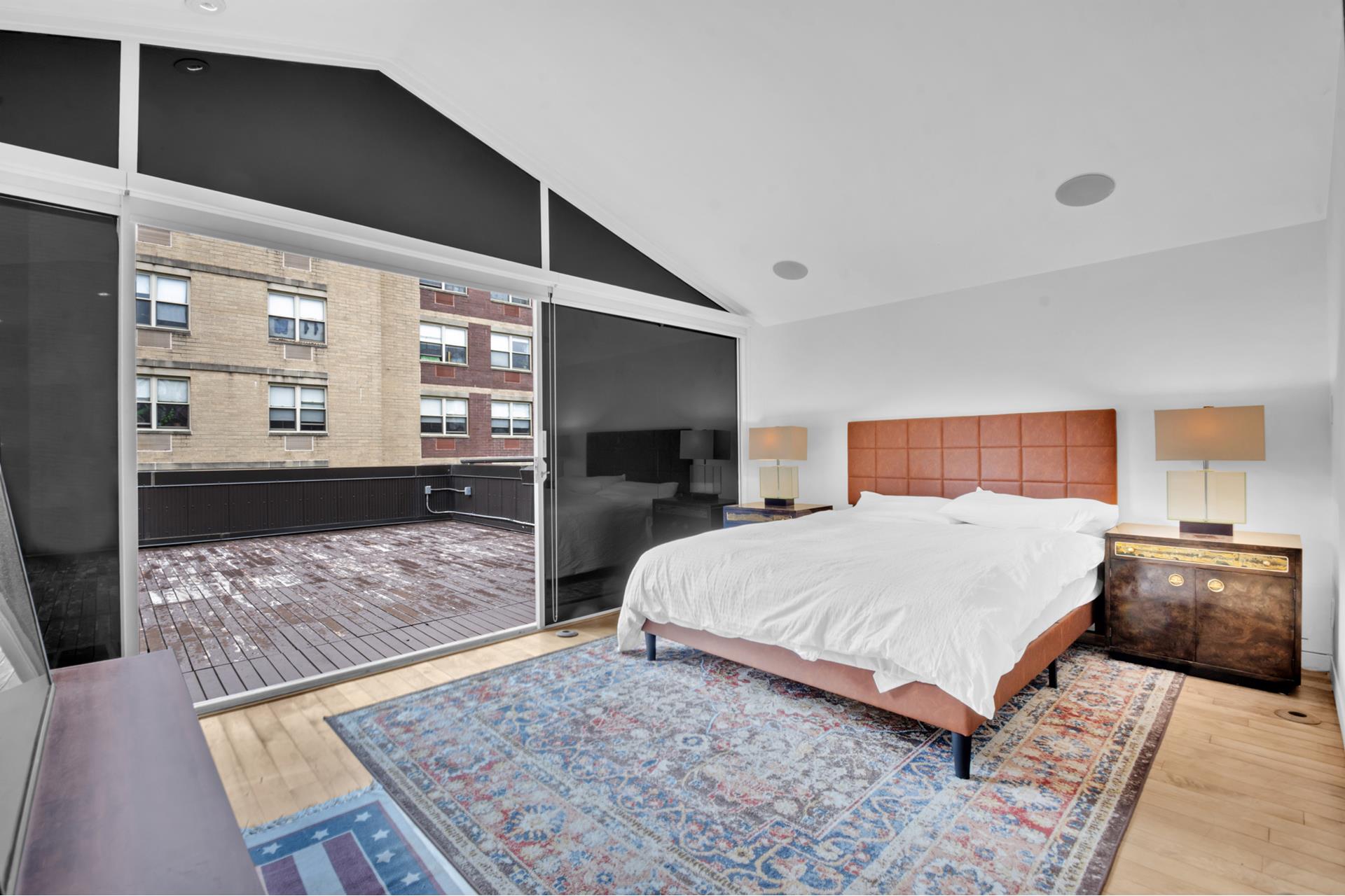 #8 photo, New York City, マンハッタン East Village , NY 10009