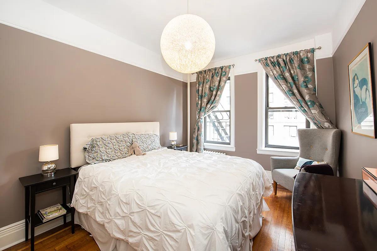 #4 photo, 741 W END Avenue, マンハッタン Upper West Side , NY 10025