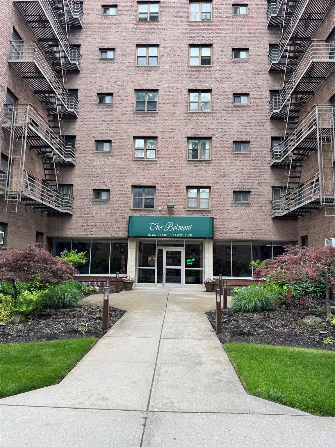 #1 photo, 87-56 Francis Lewis Blvd, 皇后區 Queens Village , NY 11427