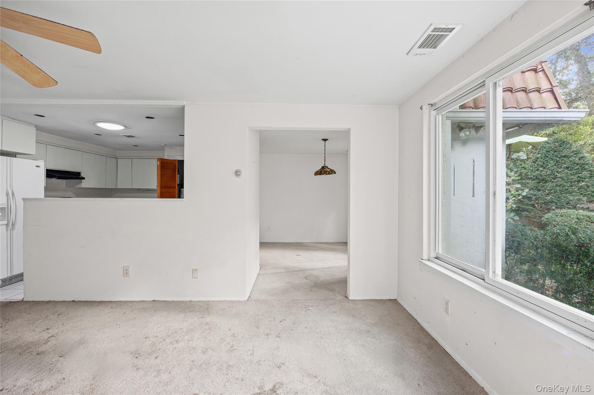 #9 photo, 269 Brettonwoods Drive, サフォーク郡 Coram , NY 11727