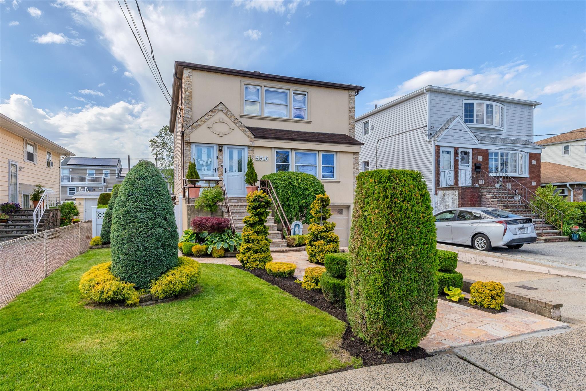 #1 photo, 556 Long Beach Road, Island Park , NY 11558