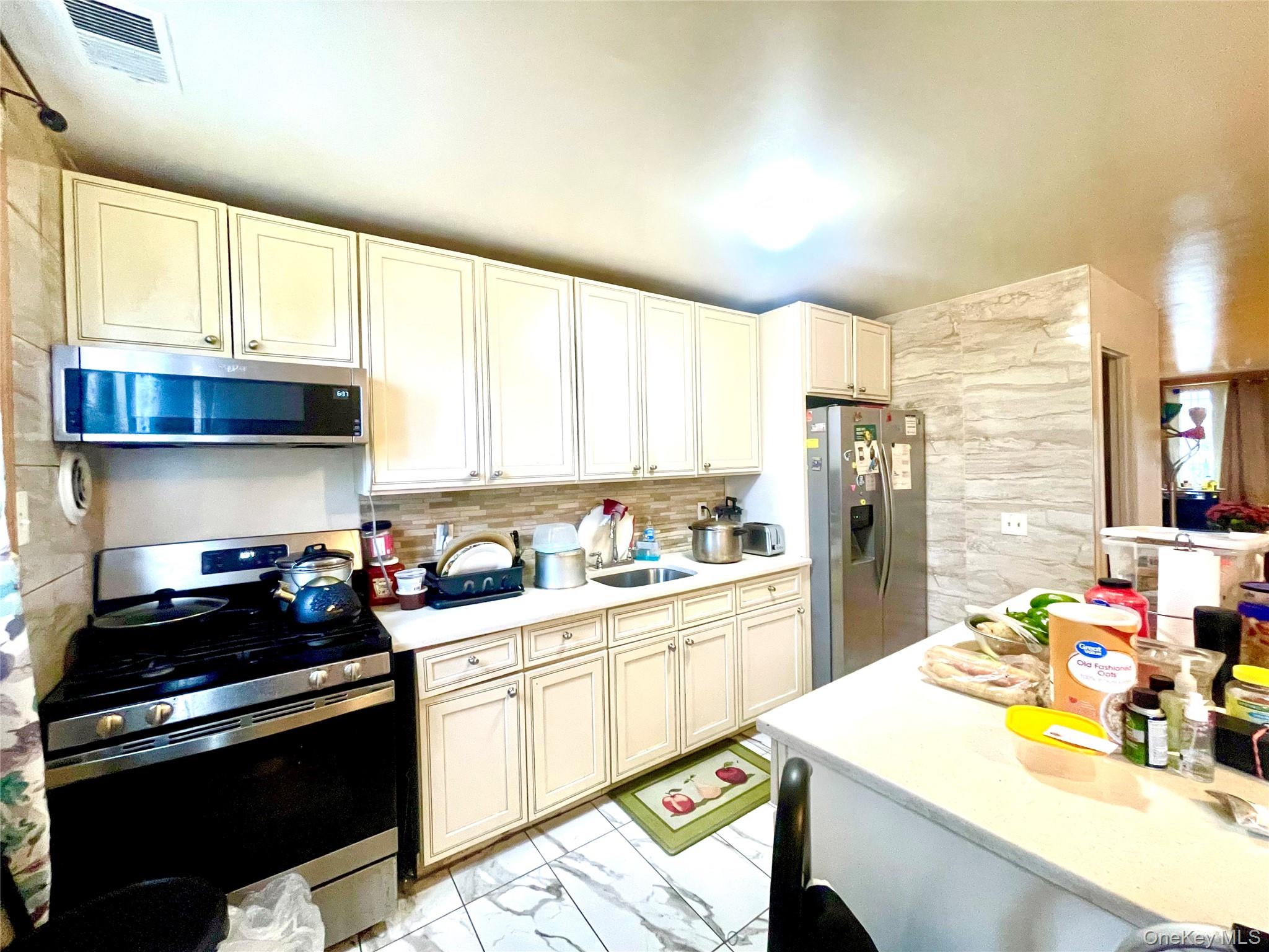 #12 photo, 657 Snediker Avenue, ブルックリン区 Brooklyn , NY 11207