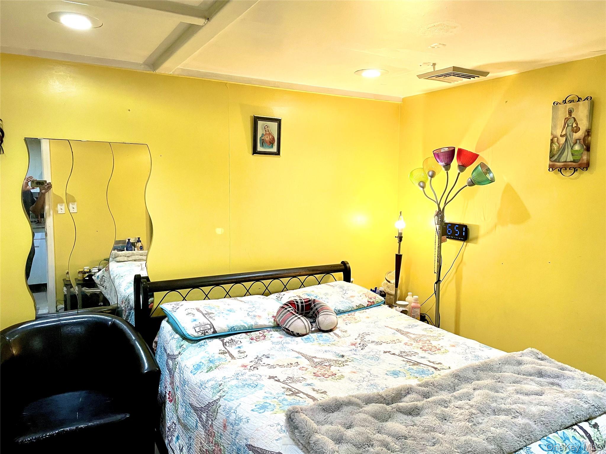 #3 photo, 657 Snediker Avenue, ブルックリン区 Brooklyn , NY 11207