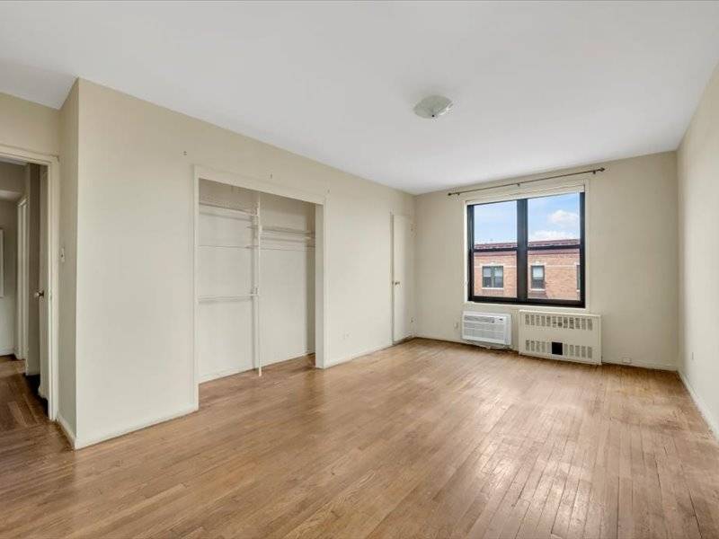 #11 photo, 877 Bay Ridge Ave, #3H, ブルックリン区 Dyker Heights , NY 11220