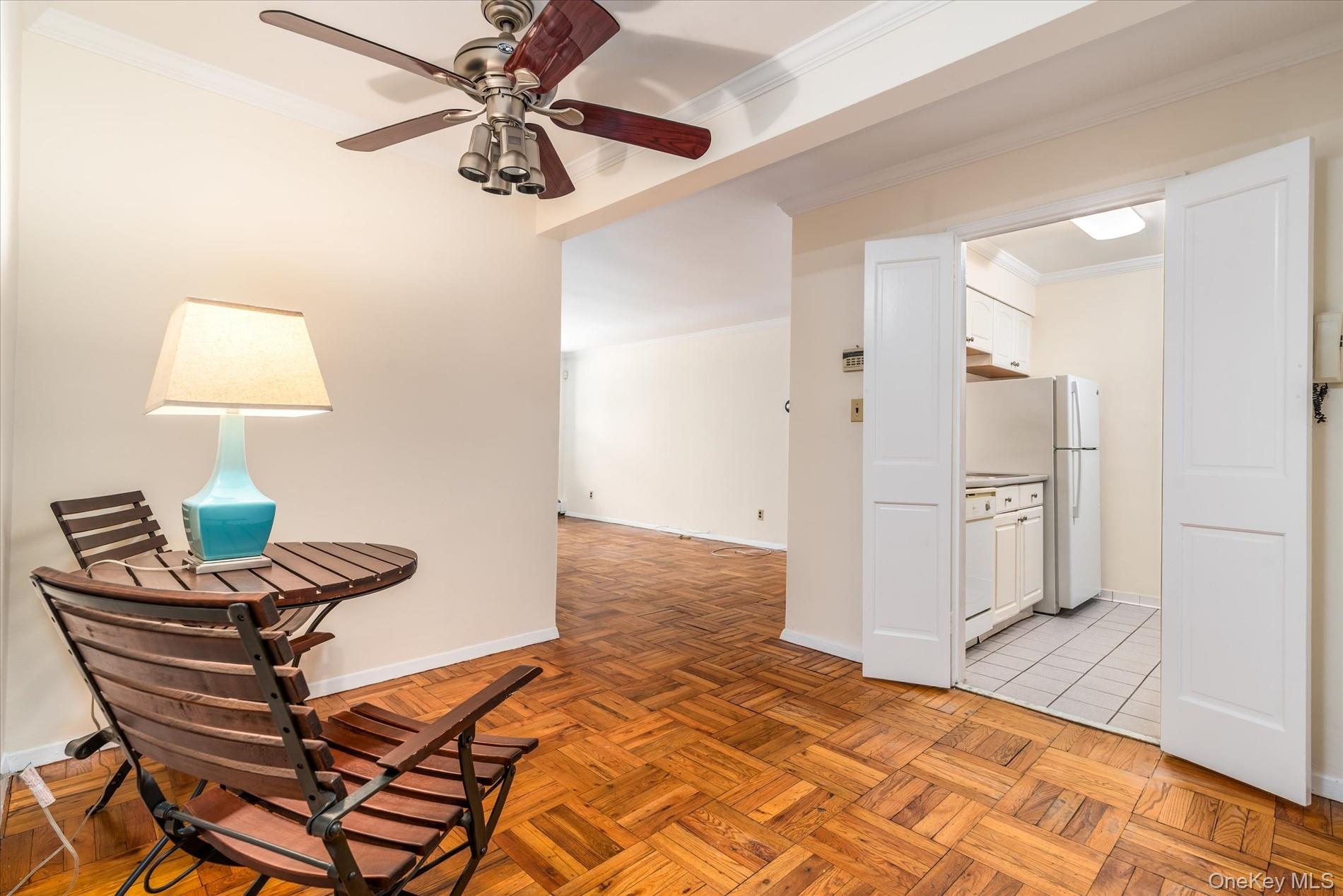 #5 photo, 151-05 Cross Island Parkway, クイーンズ区 Whitestone , NY 11357