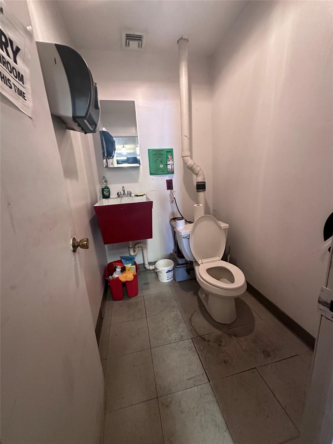 #14 photo, 3 Suffern Place, Suffern , NY 10901