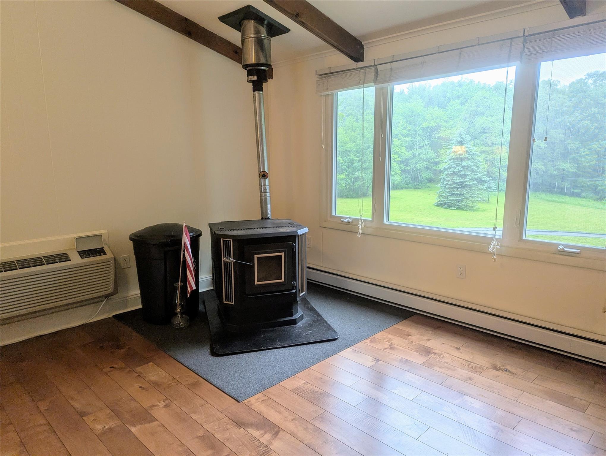 #10 photo, 34 Hide Away Lane, Bloomingburg , NY 12721