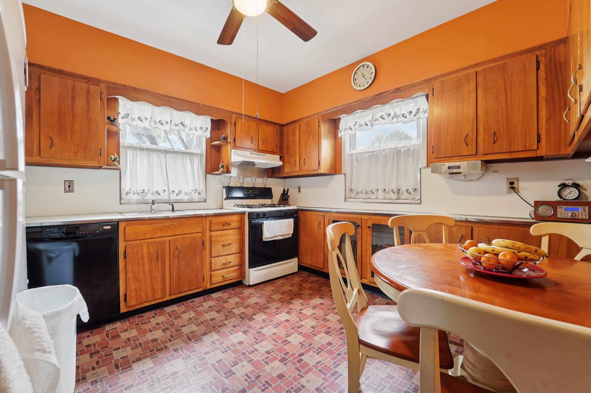 #18 photo, 227 Valentine Lane, Yonkers , NY 10705