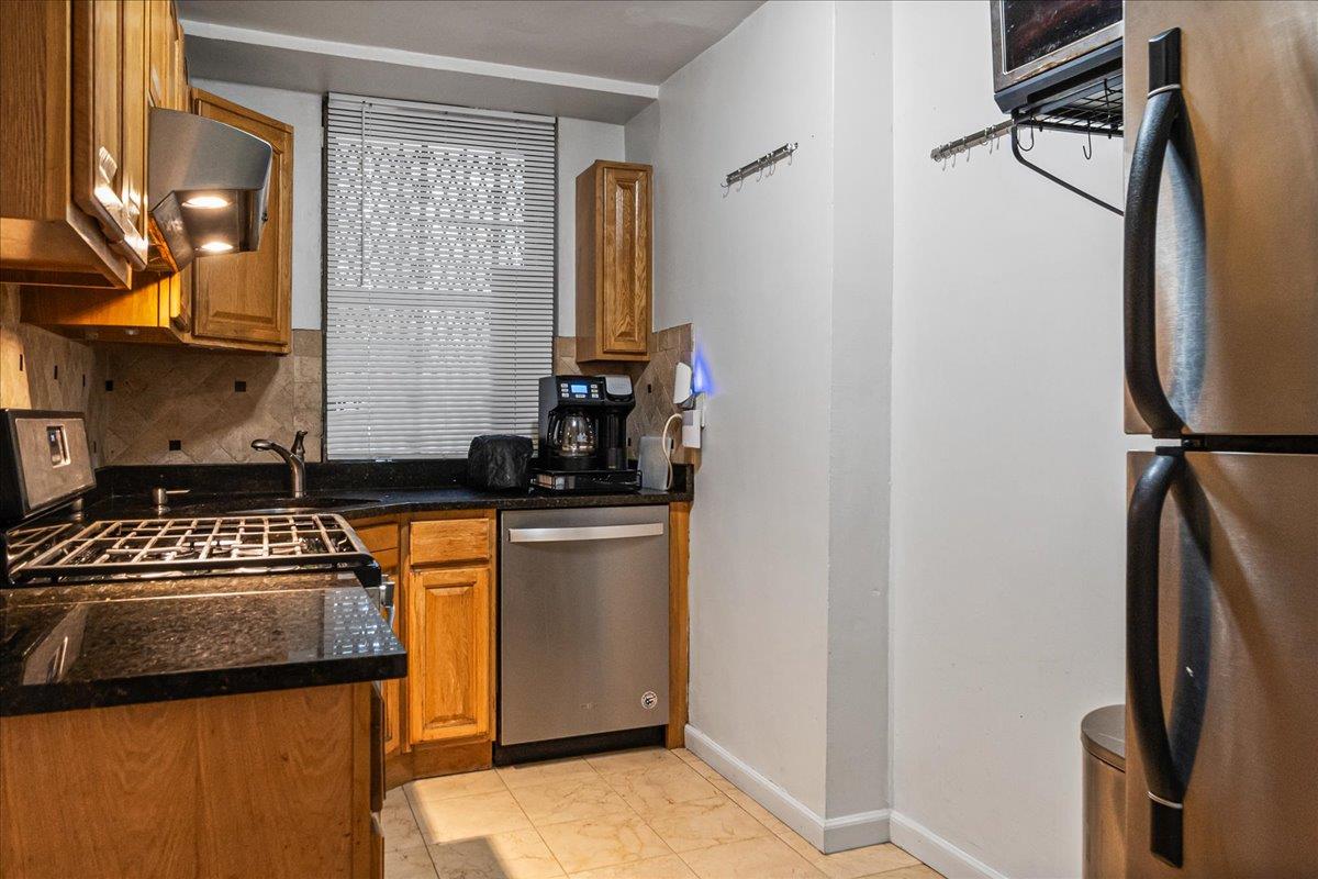 #9 photo, 7817 Park Drive, Kew Garden Hills , NY 11367