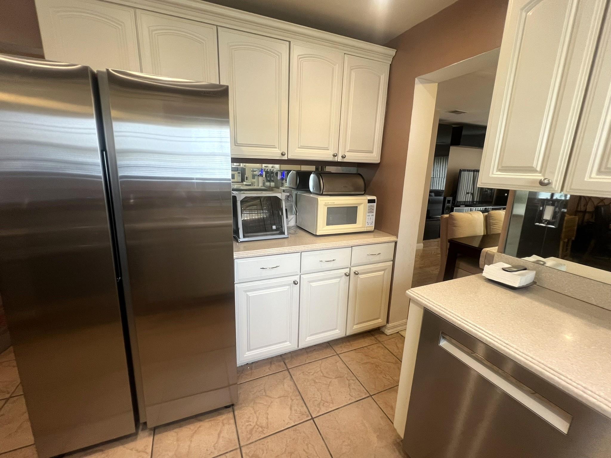 #17 photo, 67 De Sibio Place, Inwood , NY 11096