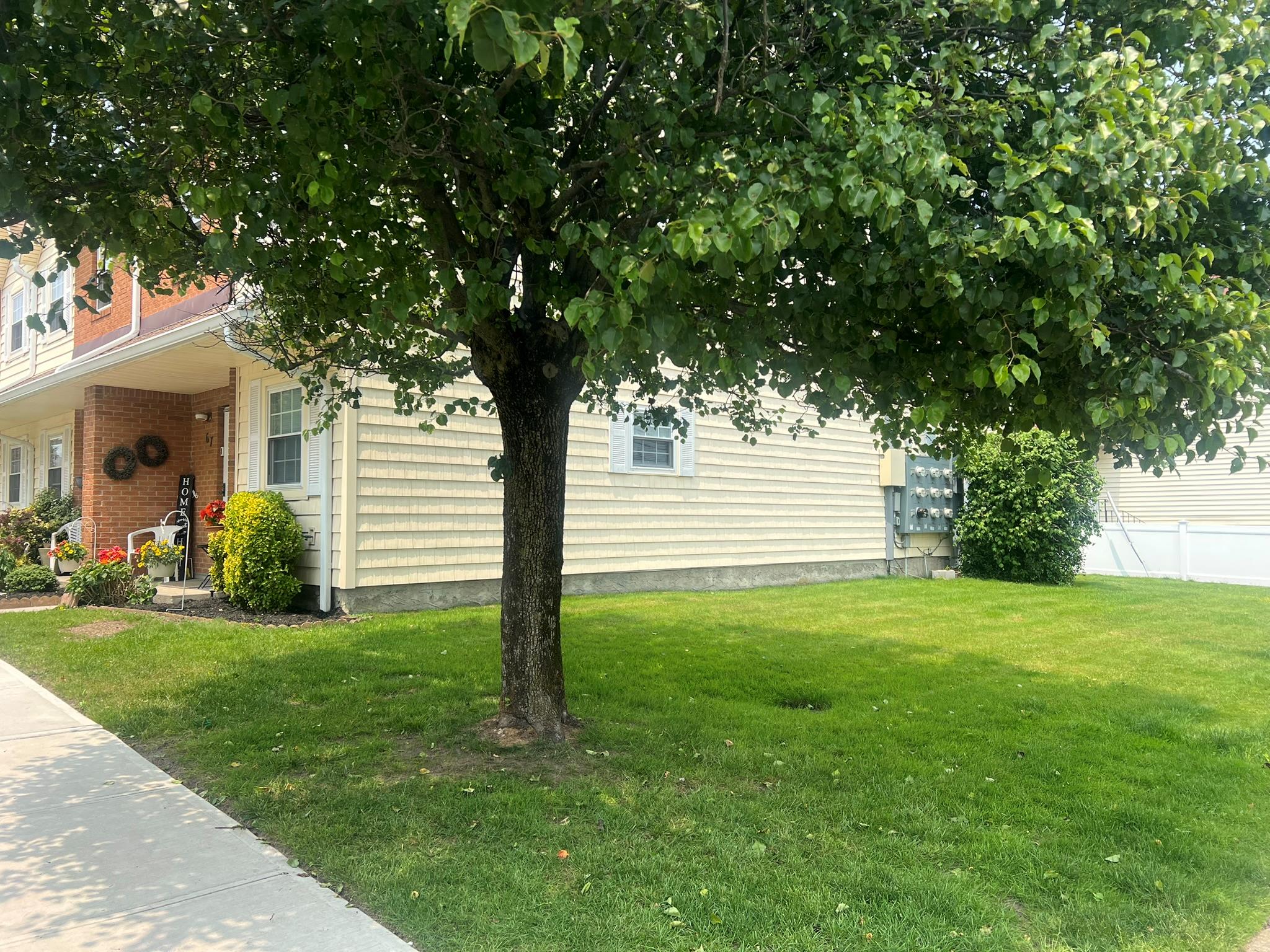 #3 photo, 67 De Sibio Place, Inwood , NY 11096