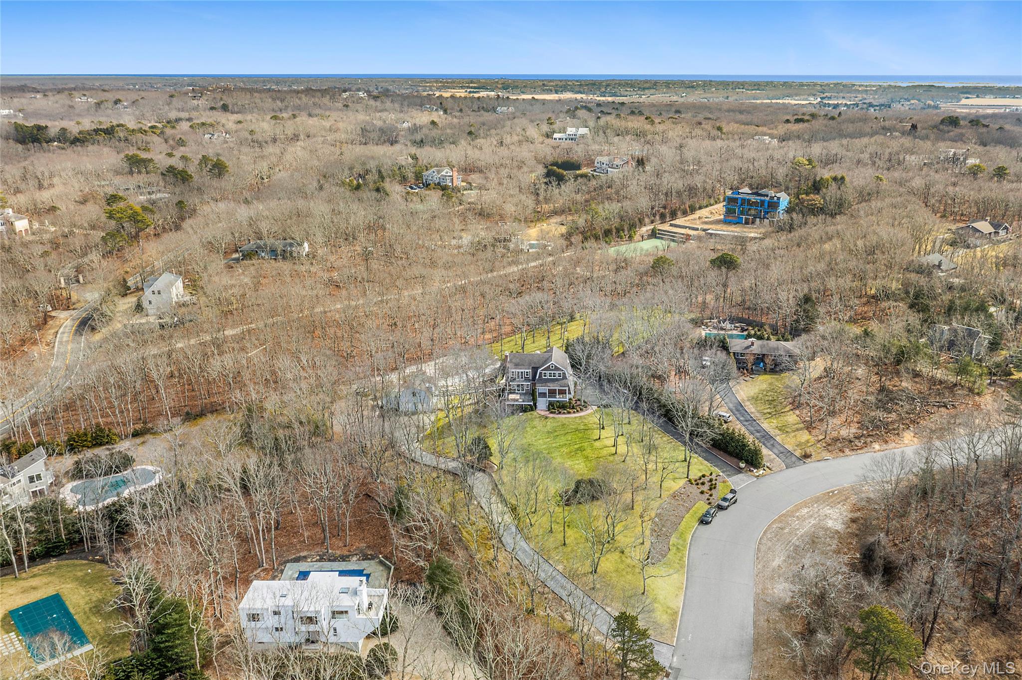 #4 photo, 22 Old Trail Road, サフォーク郡 Water Mill , NY 11976