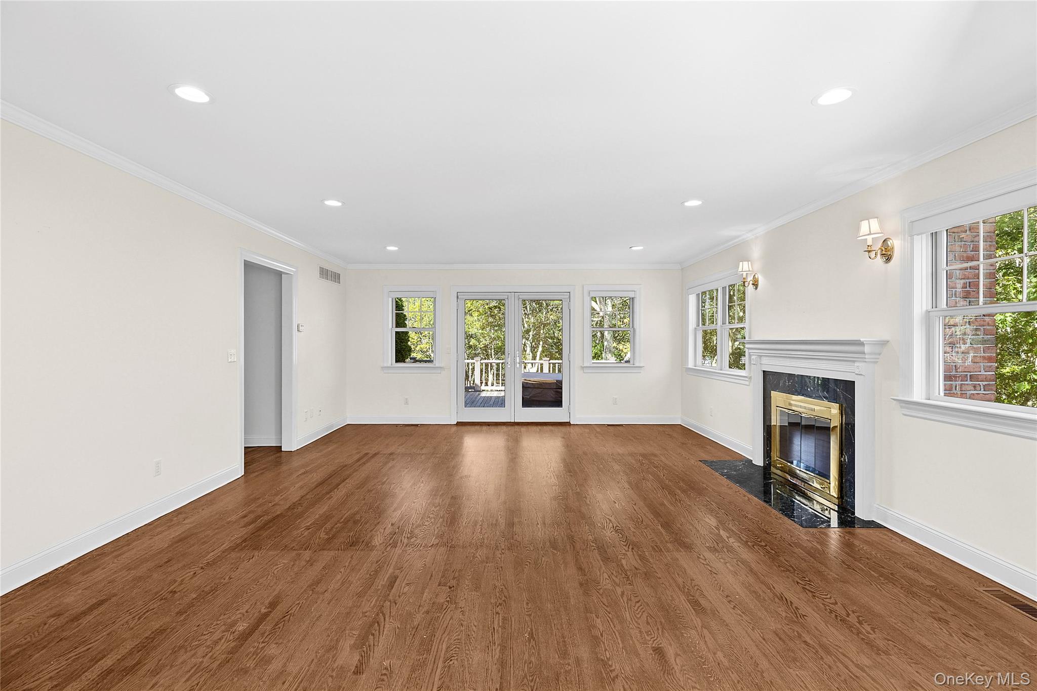 #8 photo, 22 Old Trail Road, サフォーク郡 Water Mill , NY 11976