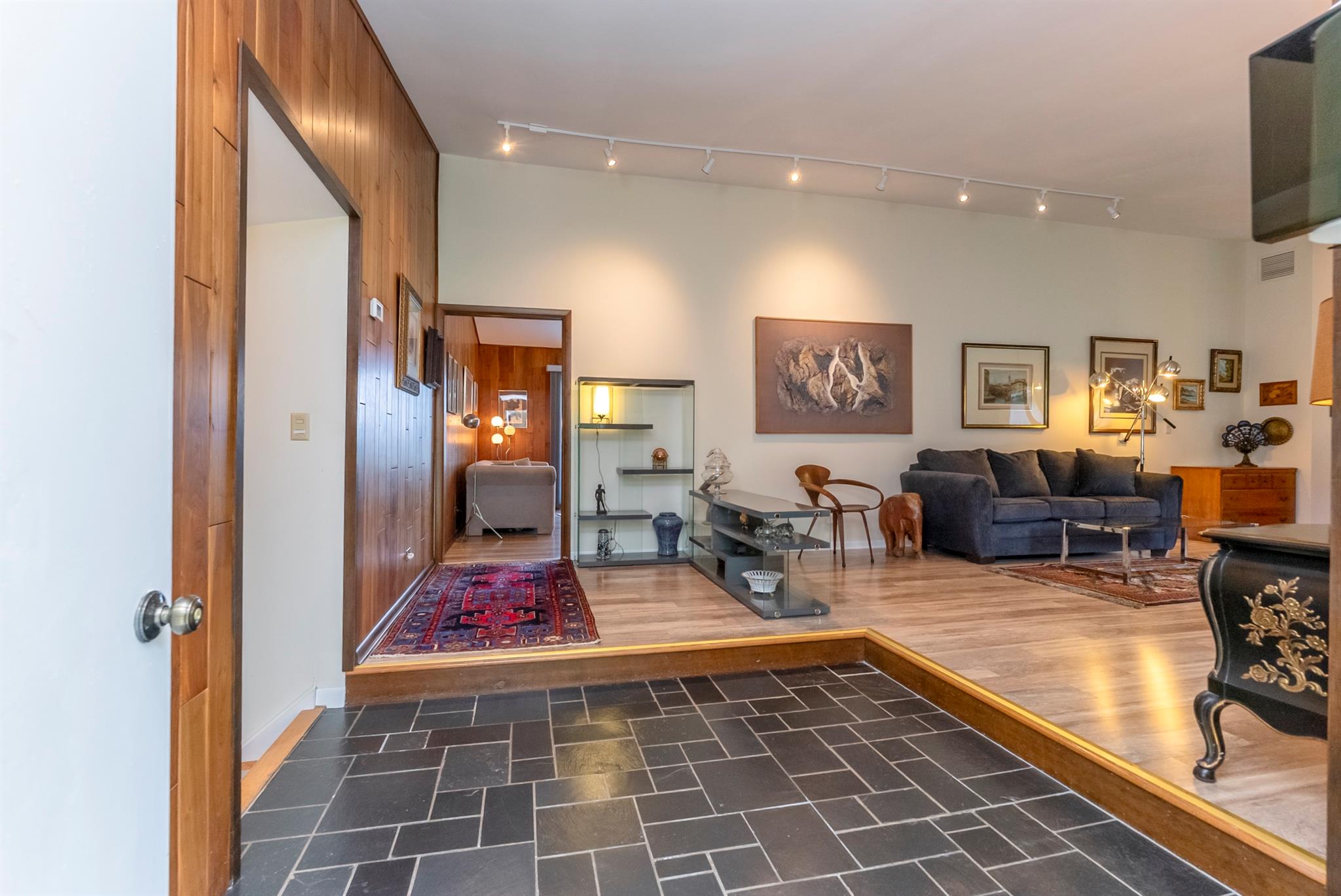 #4 photo, 19 Riverview Terrace, Kingston , NY 12401