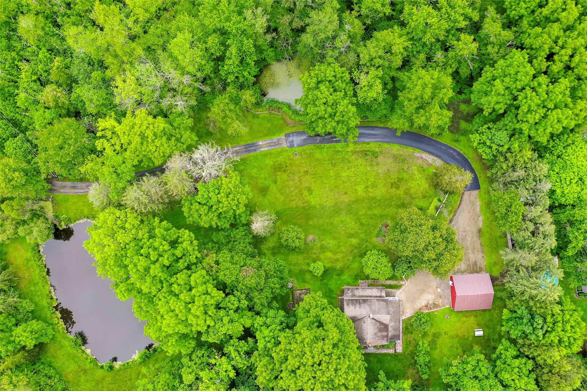 #1 photo, 591 Hillside Lake Road, 紐約州 Wappingers Falls , NY 12590