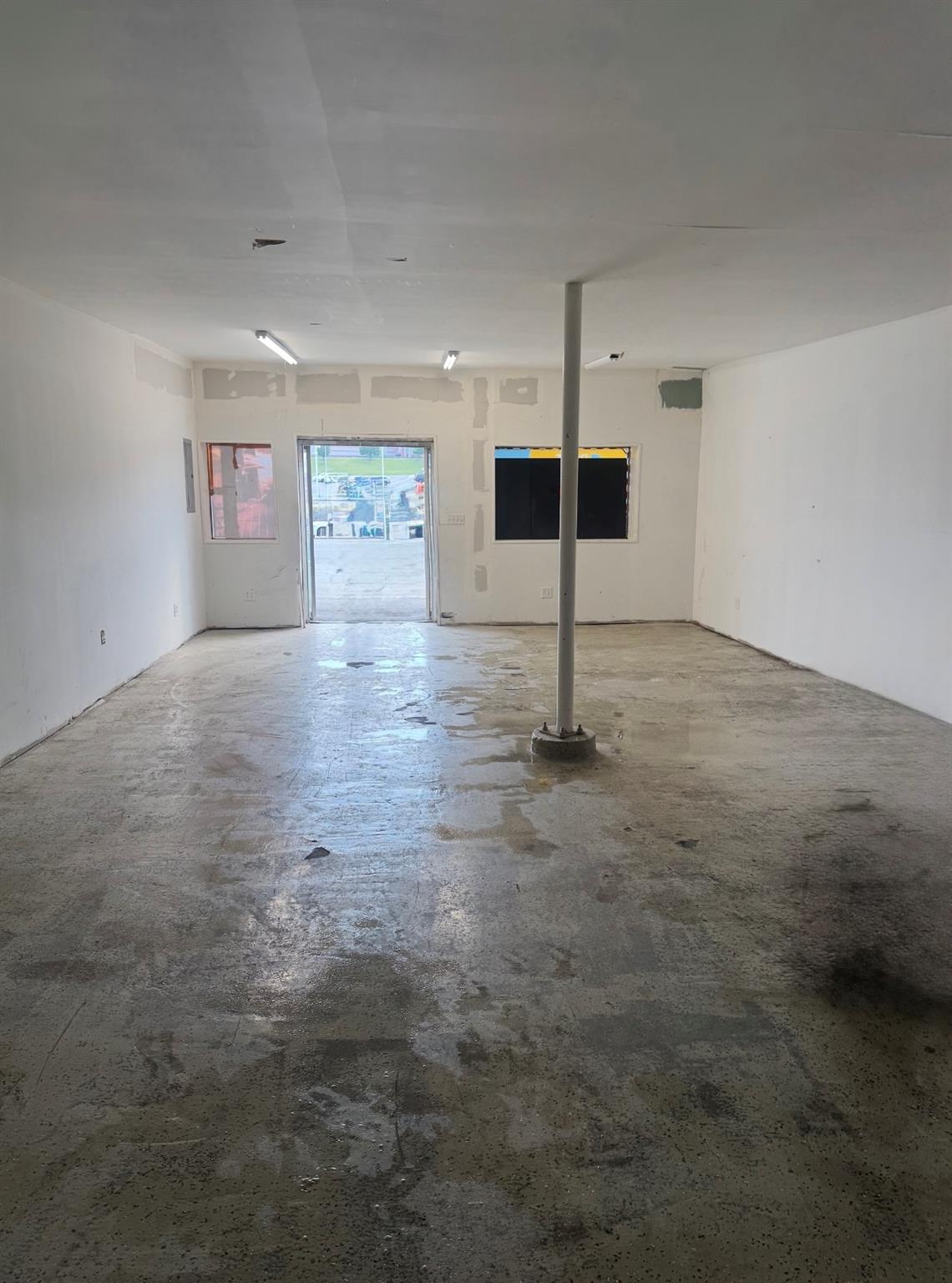 #3 photo, 855 Yonkers Avenue, Yonkers , NY 10704