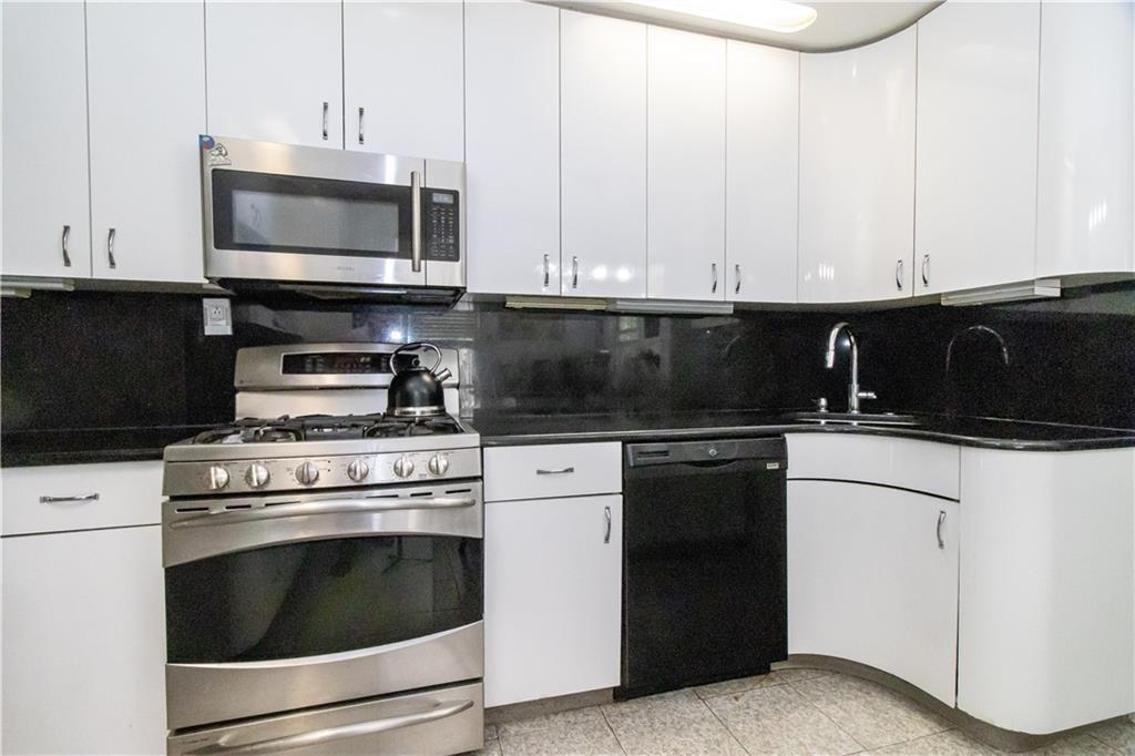 #13 photo, 7007 Narrows Avenue, Brooklyn , NY 11209