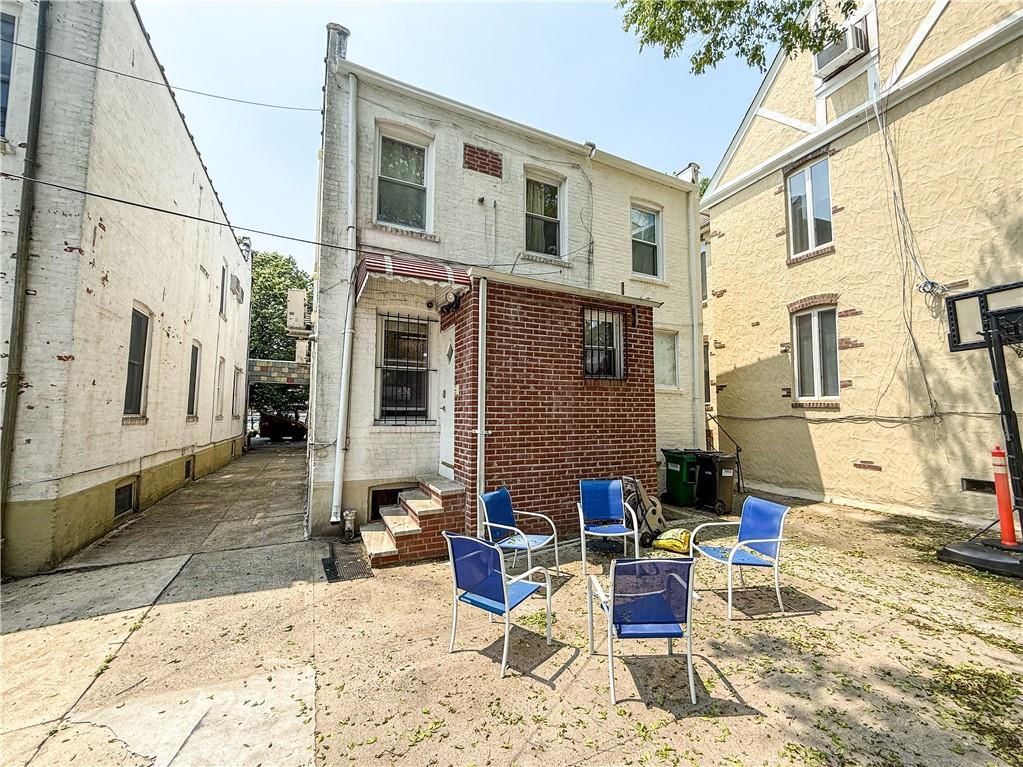 #16 photo, 7007 Narrows Avenue, Brooklyn , NY 11209
