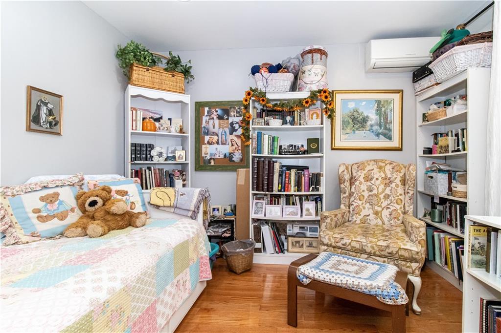 #17 photo, 7007 Narrows Avenue, Brooklyn , NY 11209