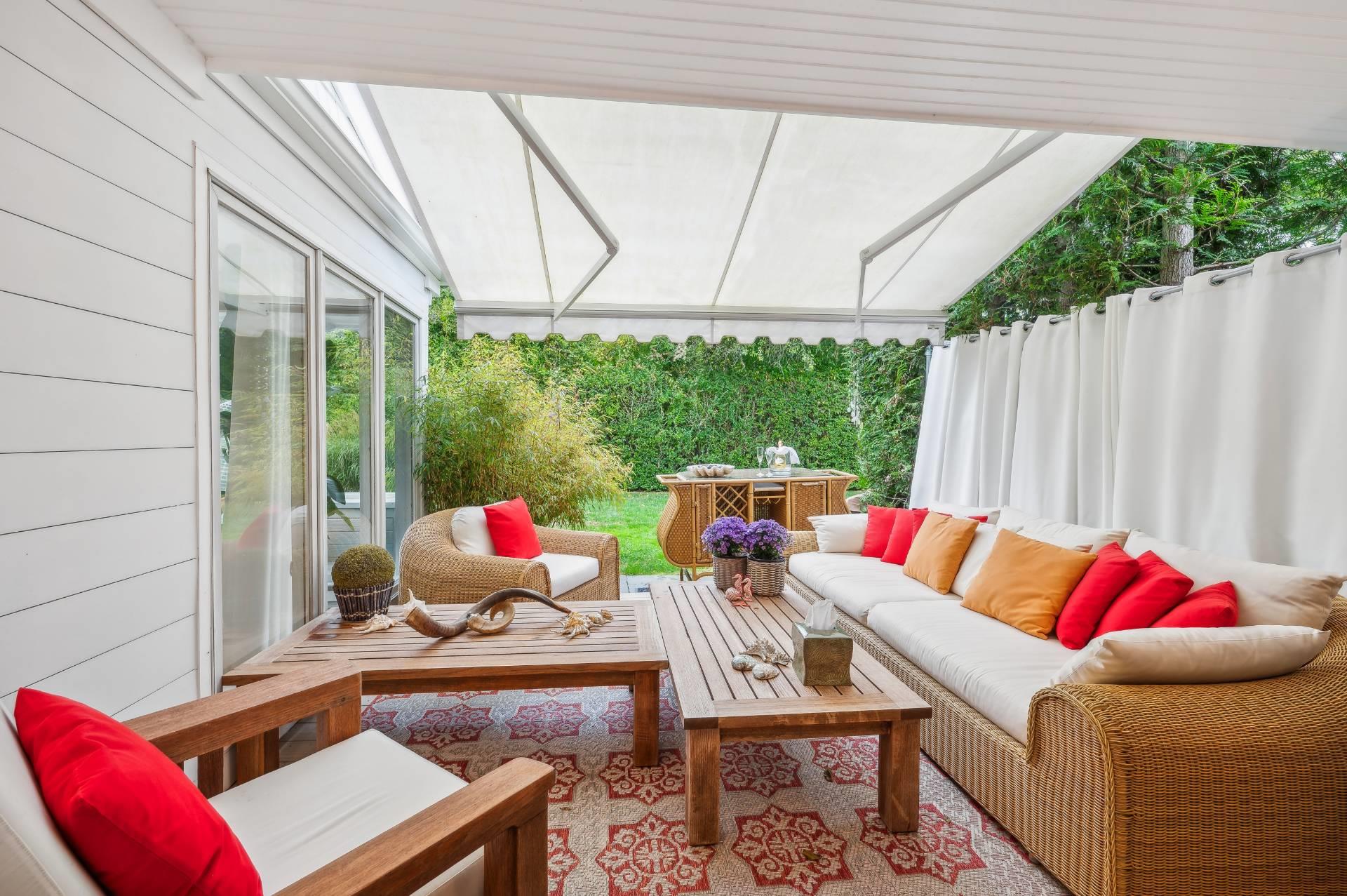 #18 photo, 545 Hampton Road, سوفولك Southampton , NY 11968