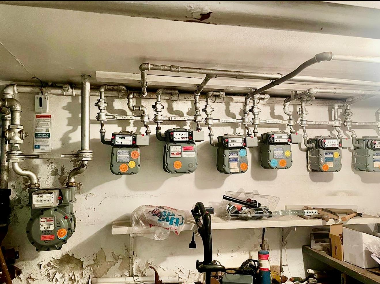 #11 photo, 3234 44th Street, クイーンズ区 Astoria , NY 11103