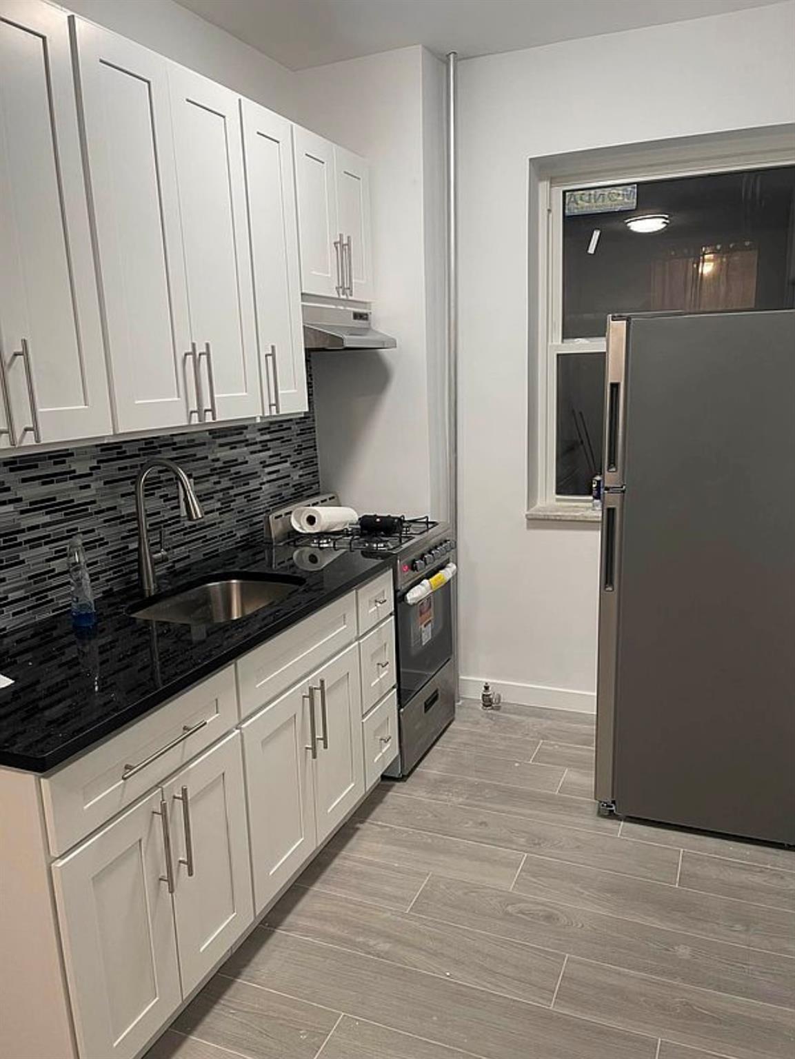 #3 photo, 3234 44th Street, クイーンズ区 Astoria , NY 11103