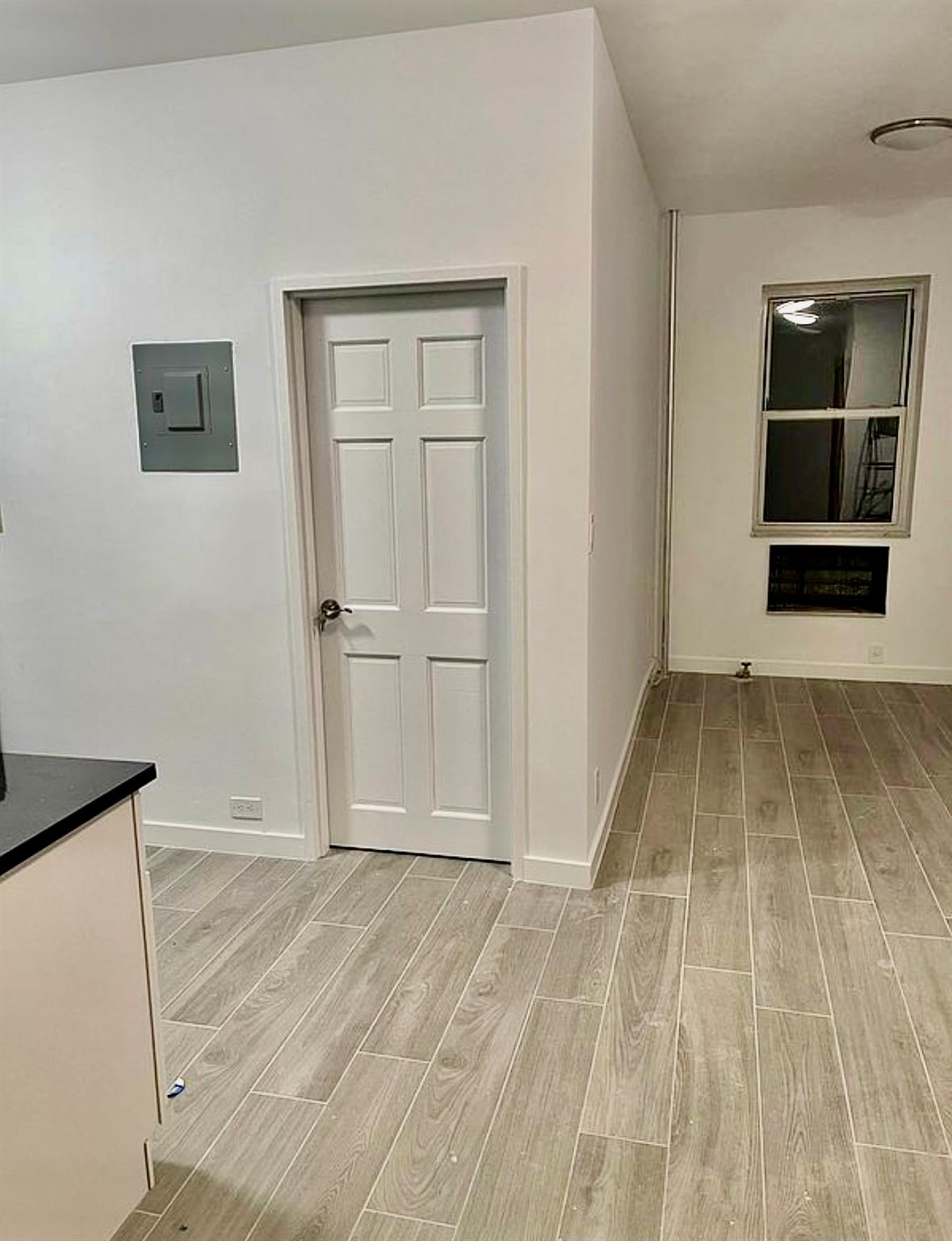 #4 photo, 3234 44th Street, クイーンズ区 Astoria , NY 11103