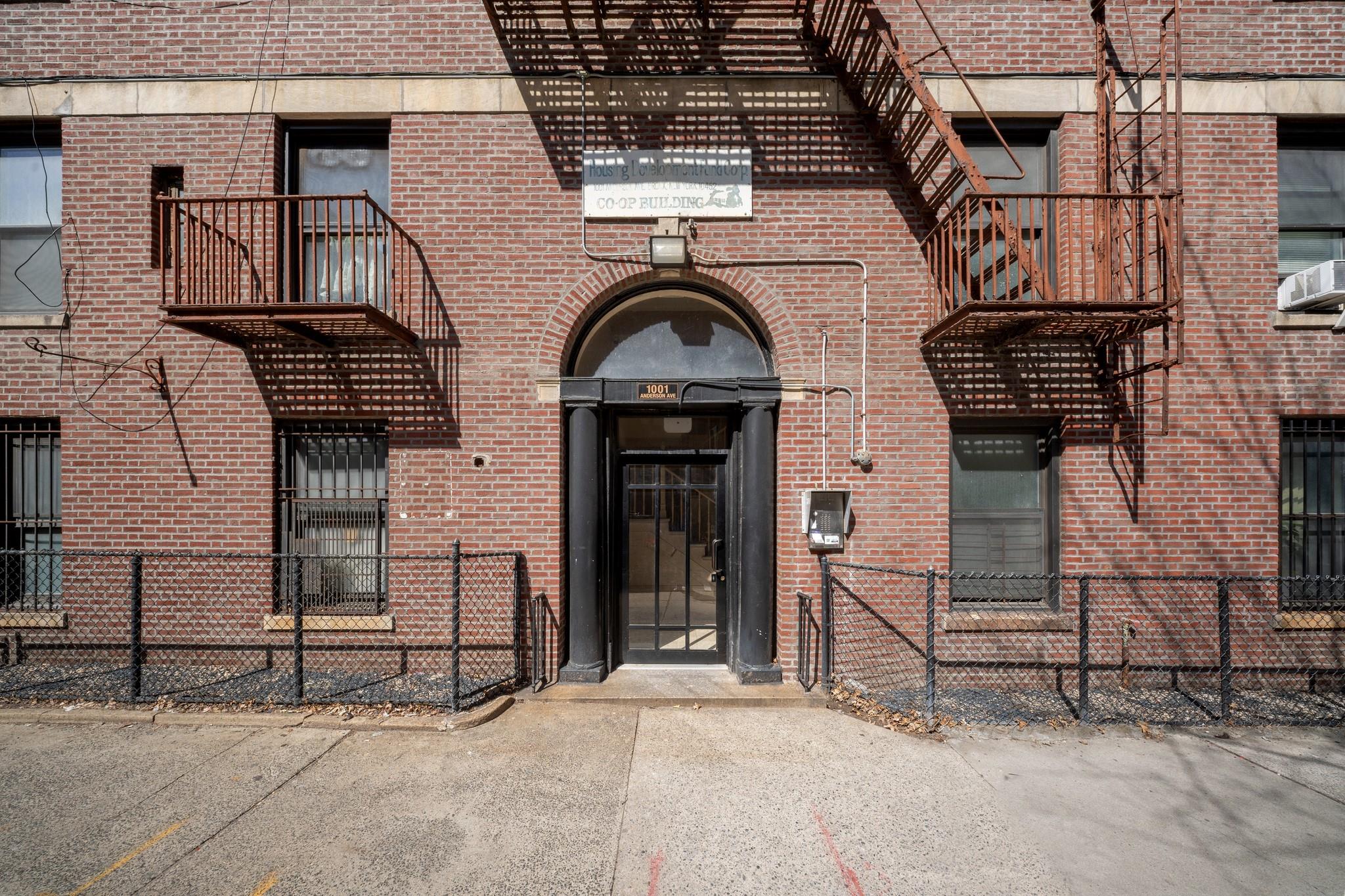 #17 photo, 1001 Anderson Avenue, ブロンクス区 Bronx , NY 10452